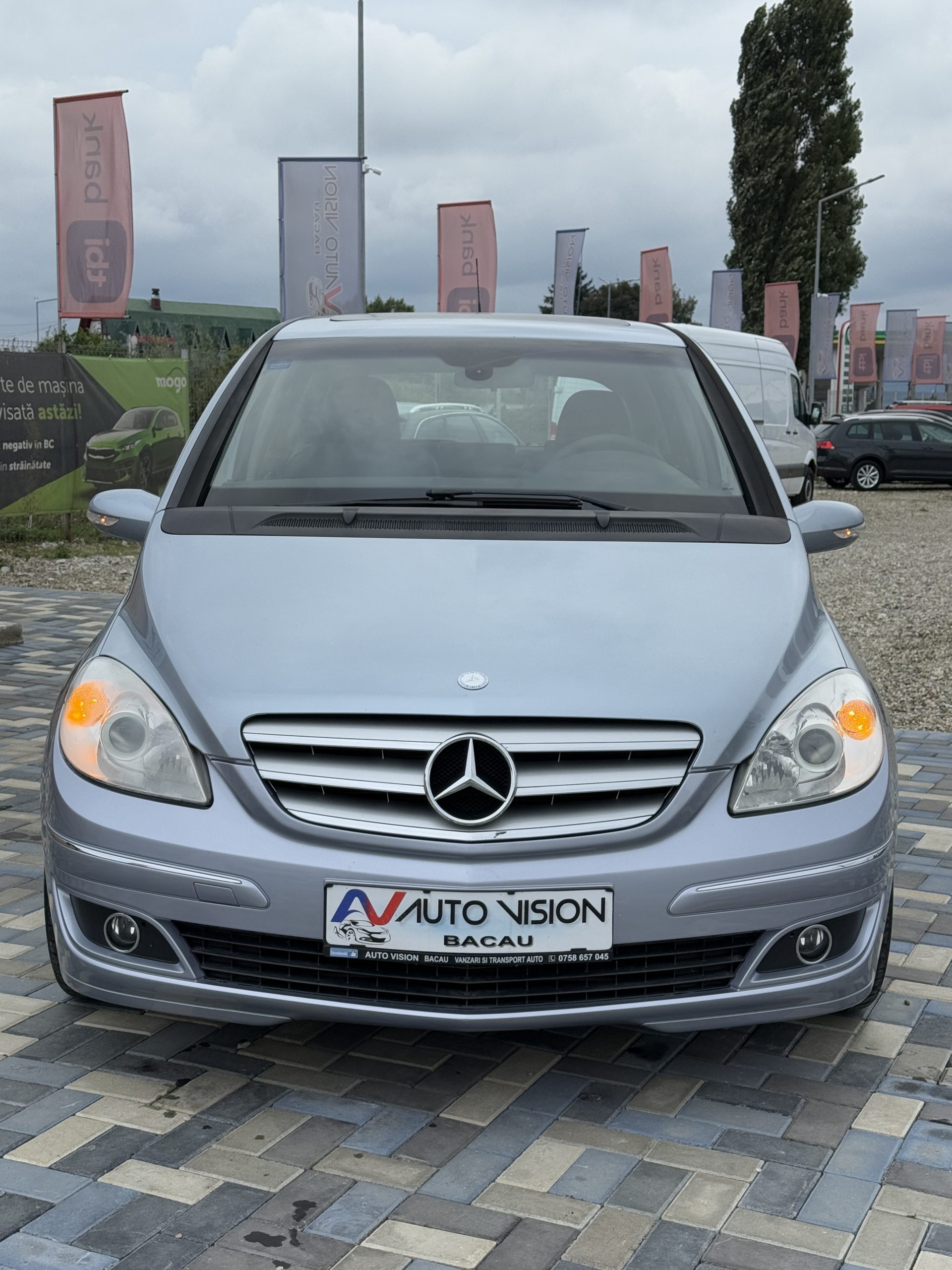 Mercedes Benz B200 2.0CDI 140CP 2006 avantgarde import Germania!