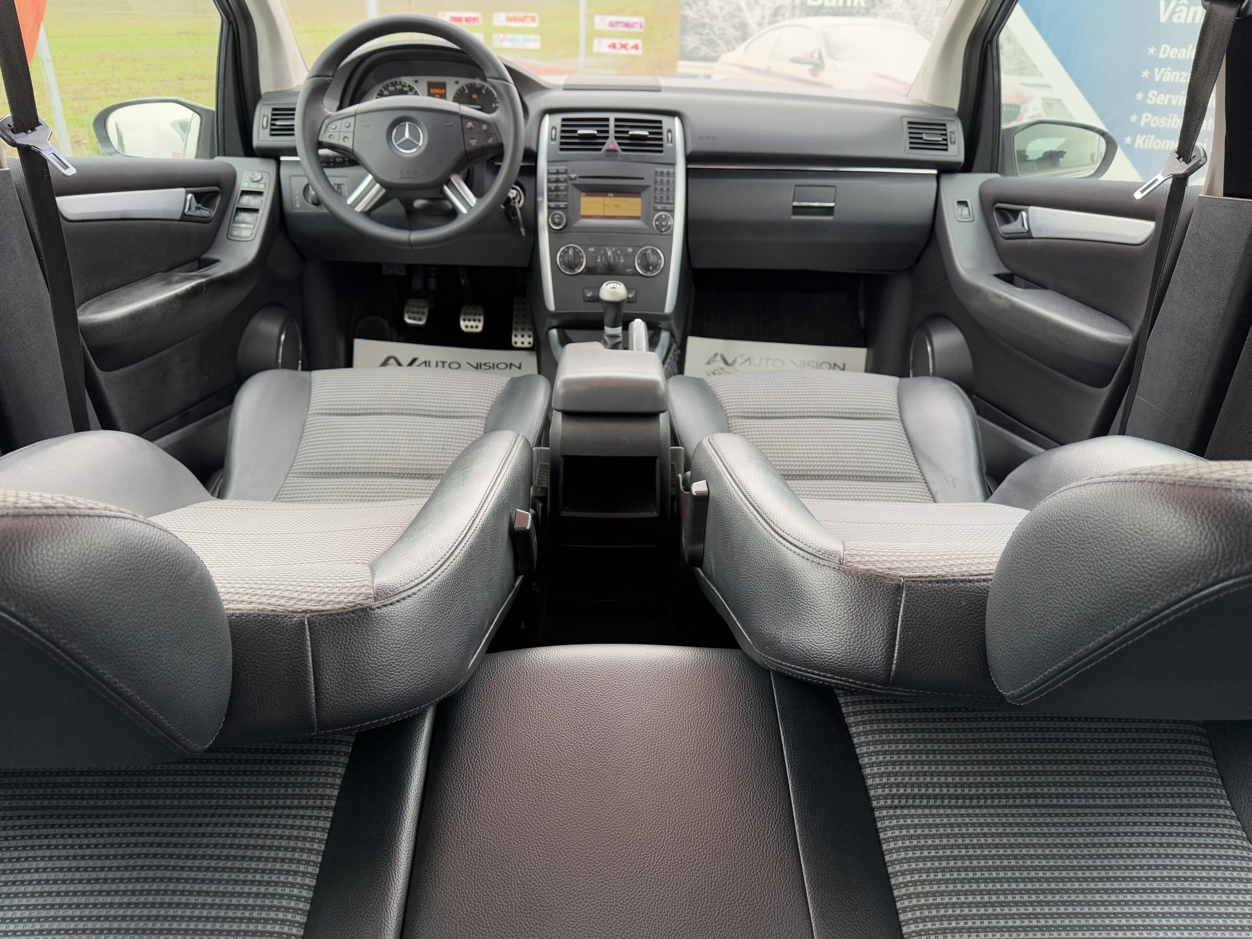 Mercedes Benz B200 2.0CDI 140CP 2006 avantgarde import Germania!