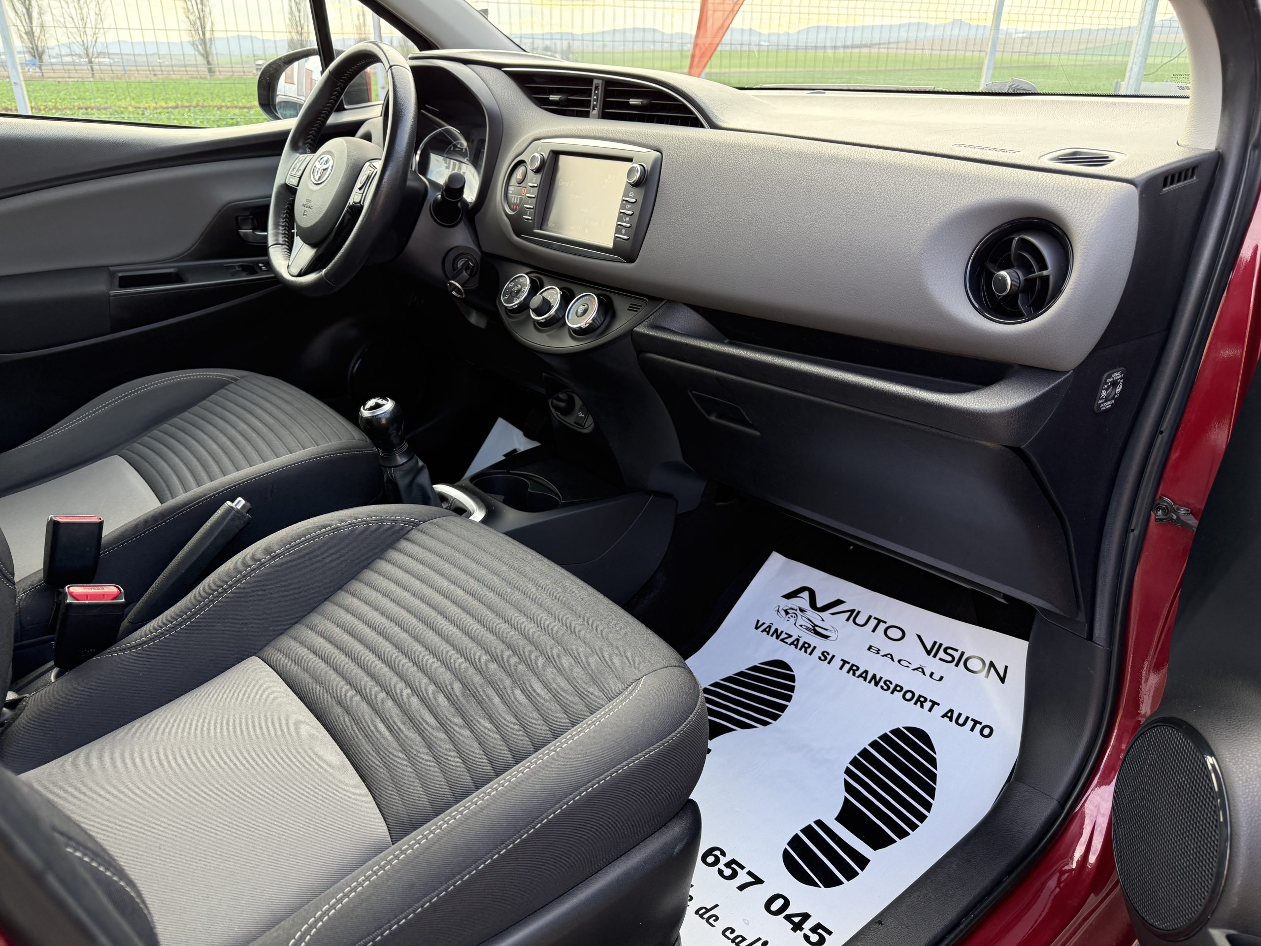 Toyota Yaris 1.0 70Cp Benzina 2017 E6 47358 Km reali Impecabila!