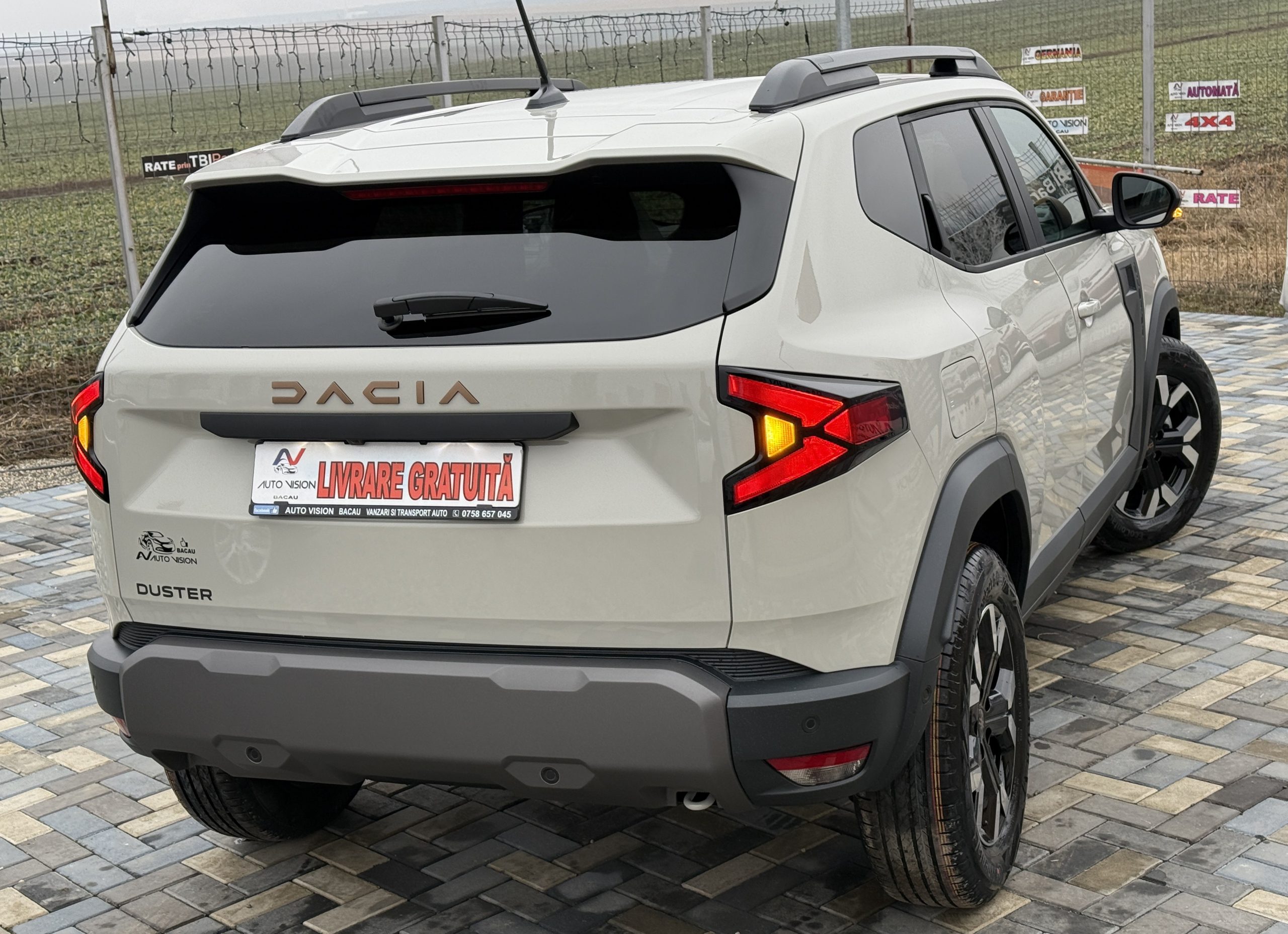 DACIA DUSTER Extreme ECO-G 120CP–GPL 2026 NOU TVA deductibil!