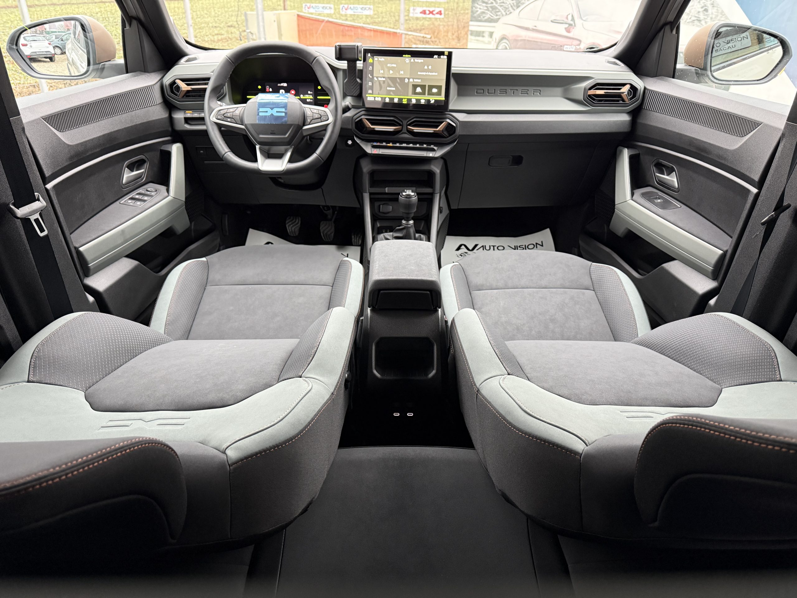 DACIA DUSTER Extreme ECO-G 120CP–GPL 2026 NOU TVA deductibil!