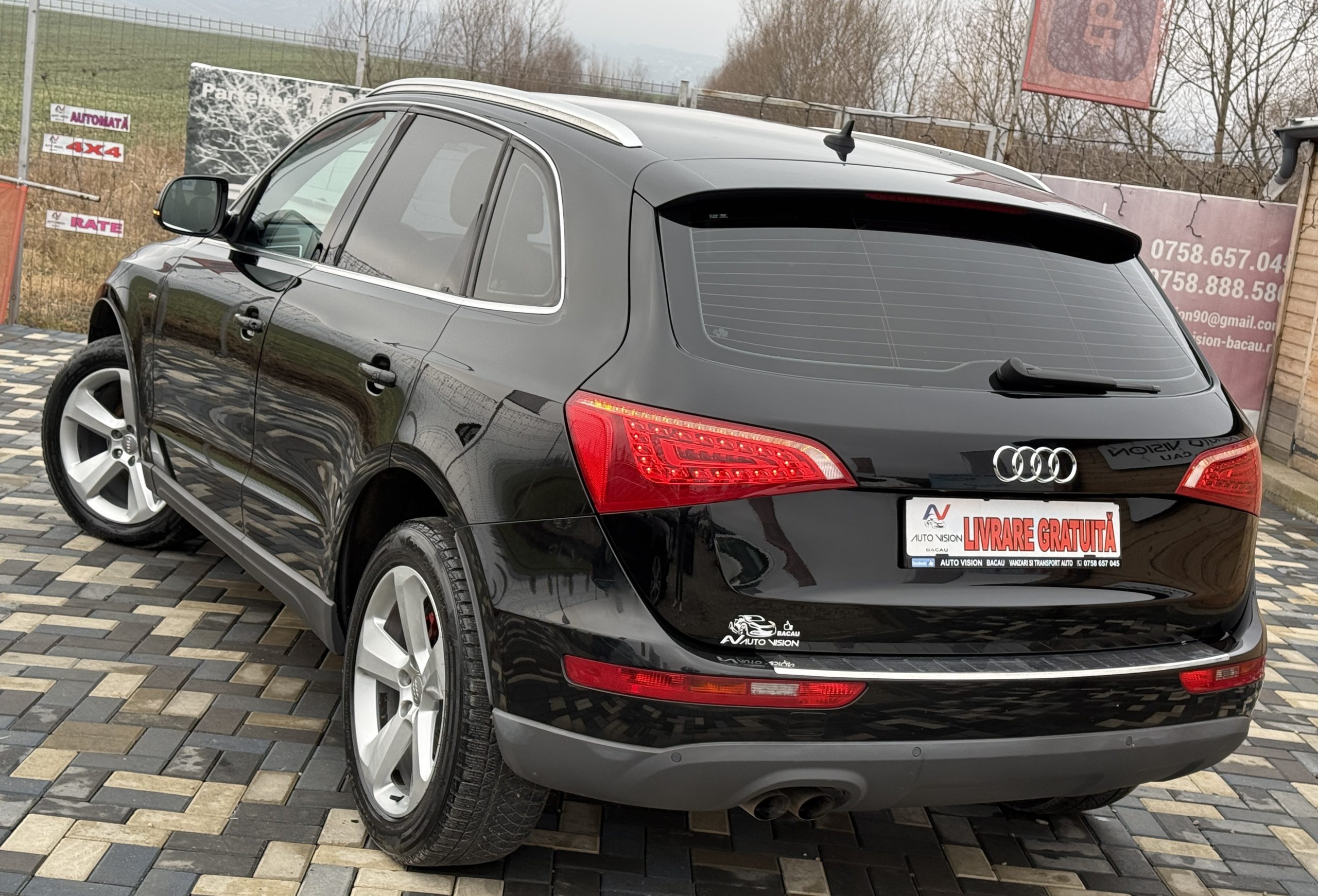 Audi Q5 Quattro S-line 2.0 TDI 170Cp Automata 2011 E5 Led NAV RO