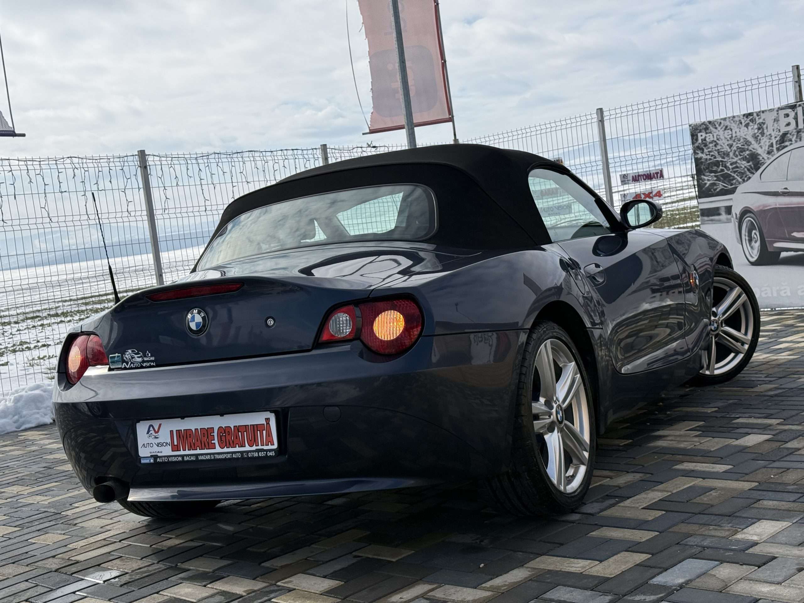 BMW Z4 Cabrio Roadster 2.0benzina 150CP 2005 carte RAR Germania!