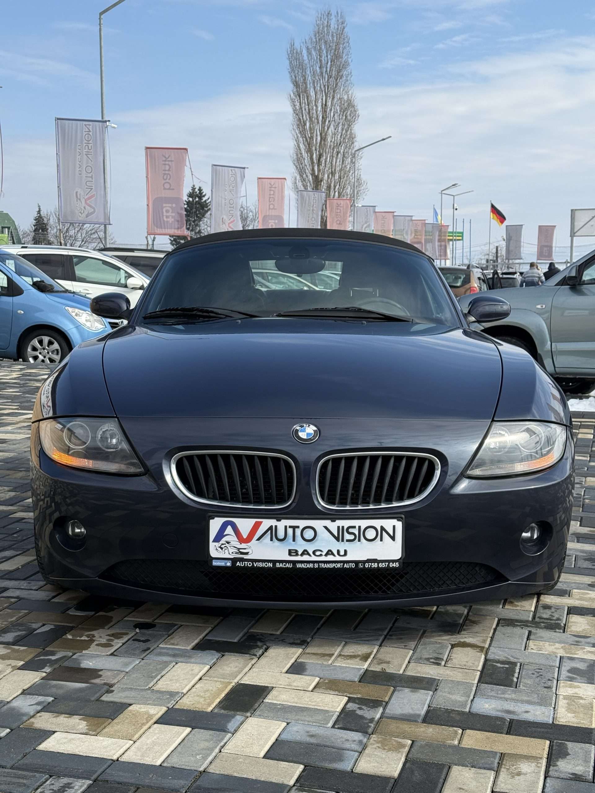 BMW Z4 Cabrio Roadster 2.0benzina 150CP 2005 carte RAR Germania!