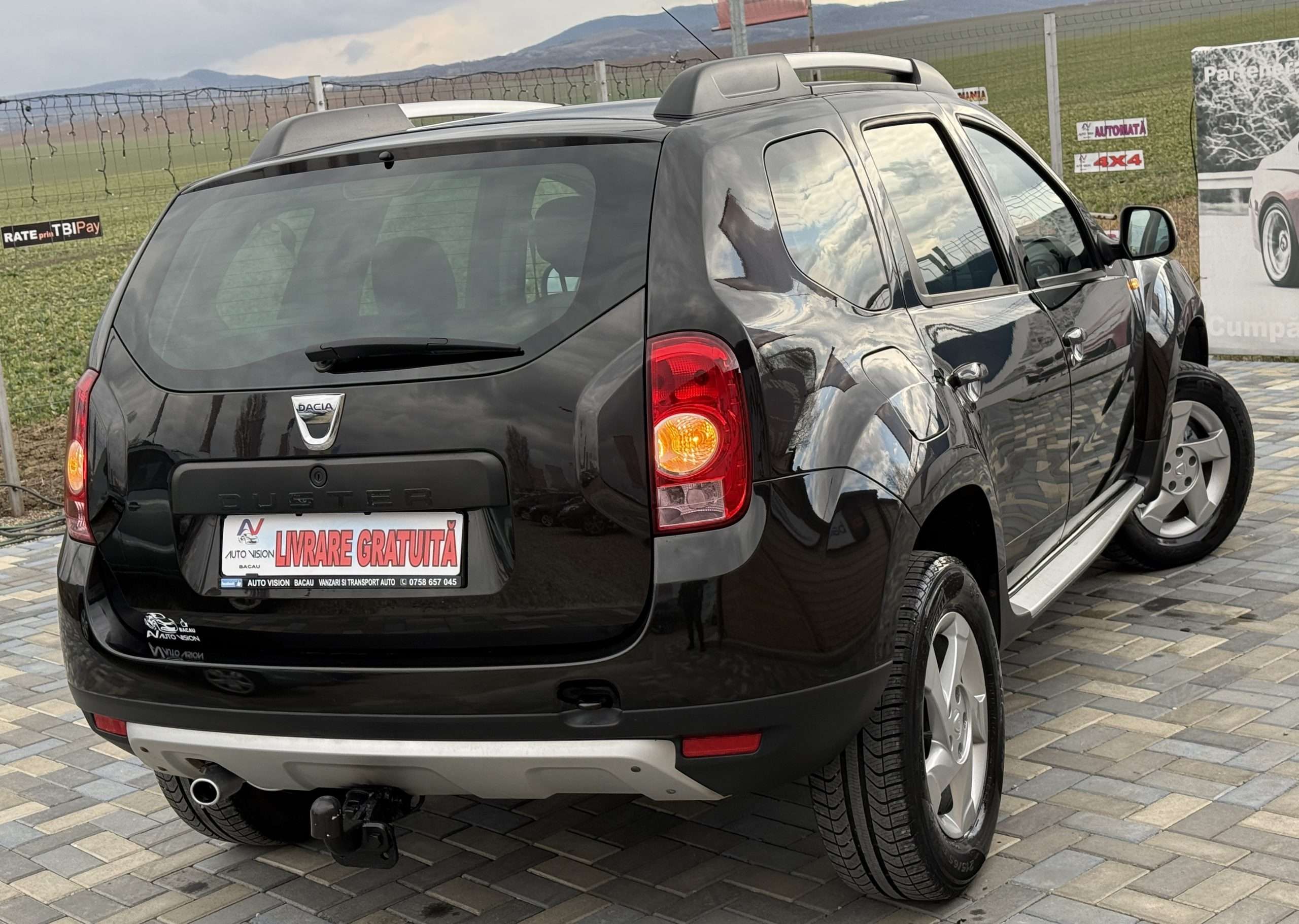Dacia Duster Prestige 1.6 Benzina 105Cp 11/2011 Euro5 GERMANIA!