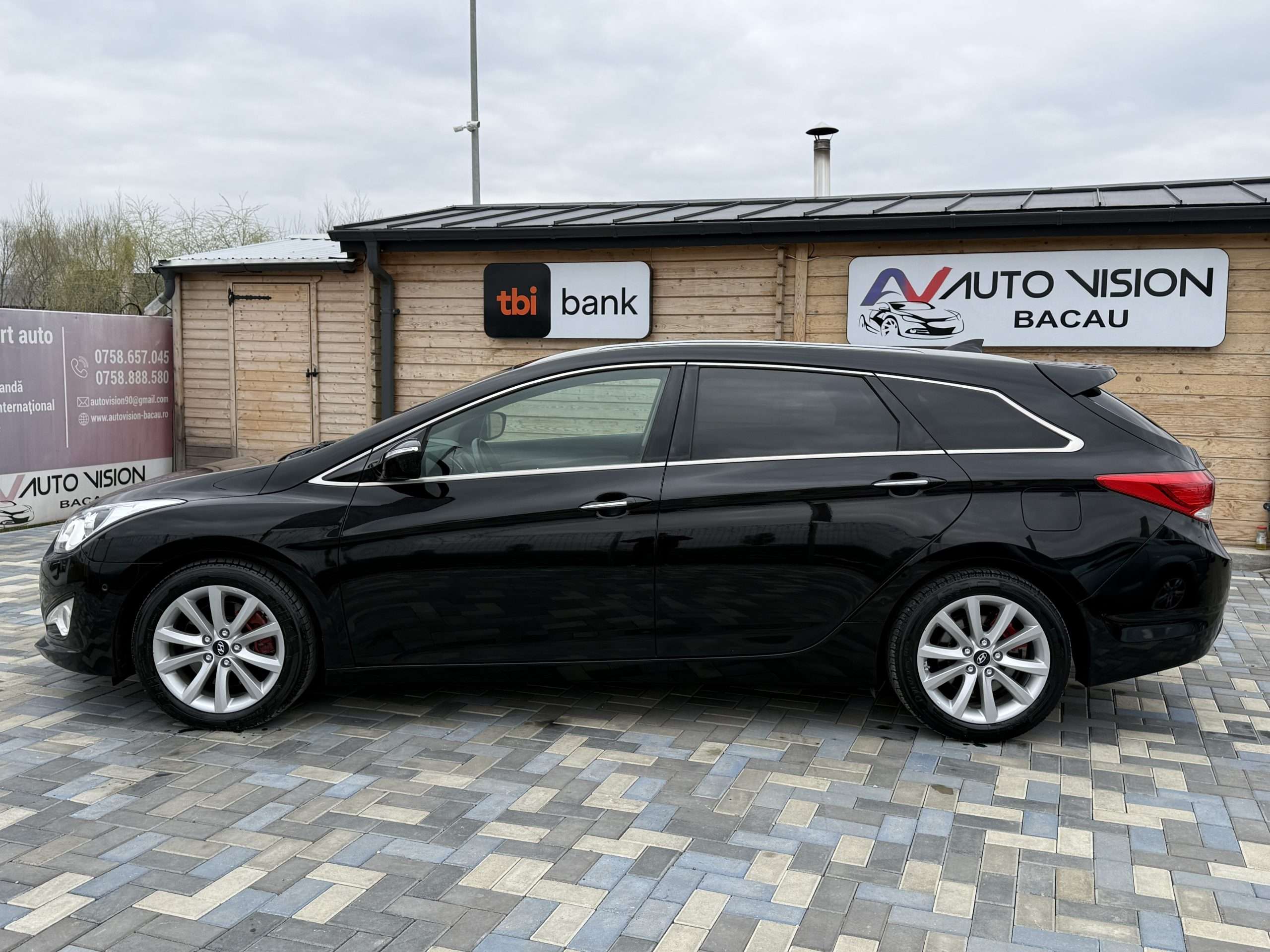 Hyundai i40 AUTOMATA 1.7DIESEL 136CP 11/2014 Extra FULL Germania