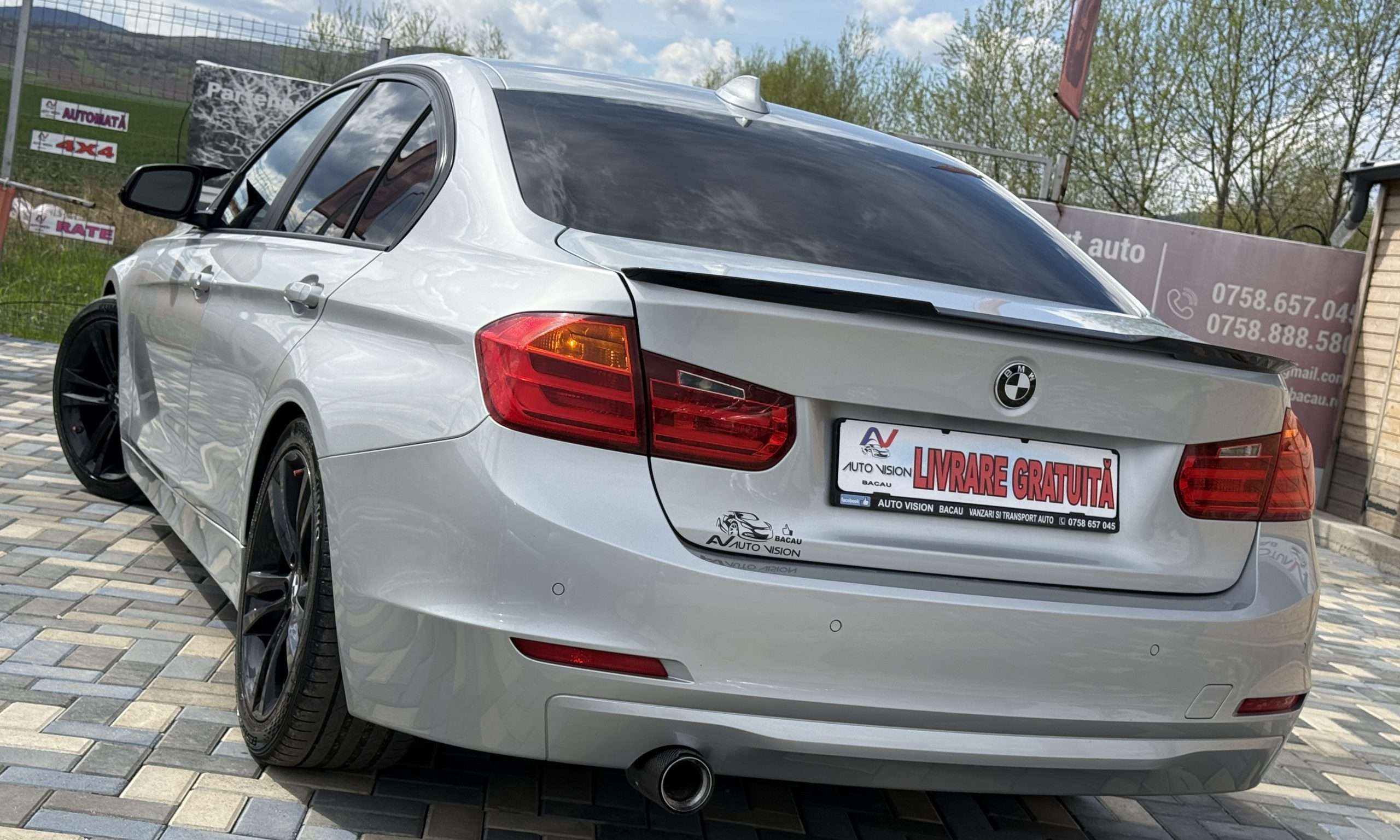 BMW F30 318d 2.0TDi 136CP 04/2014 Euro5 M pachet int/ext Full piele Germania!