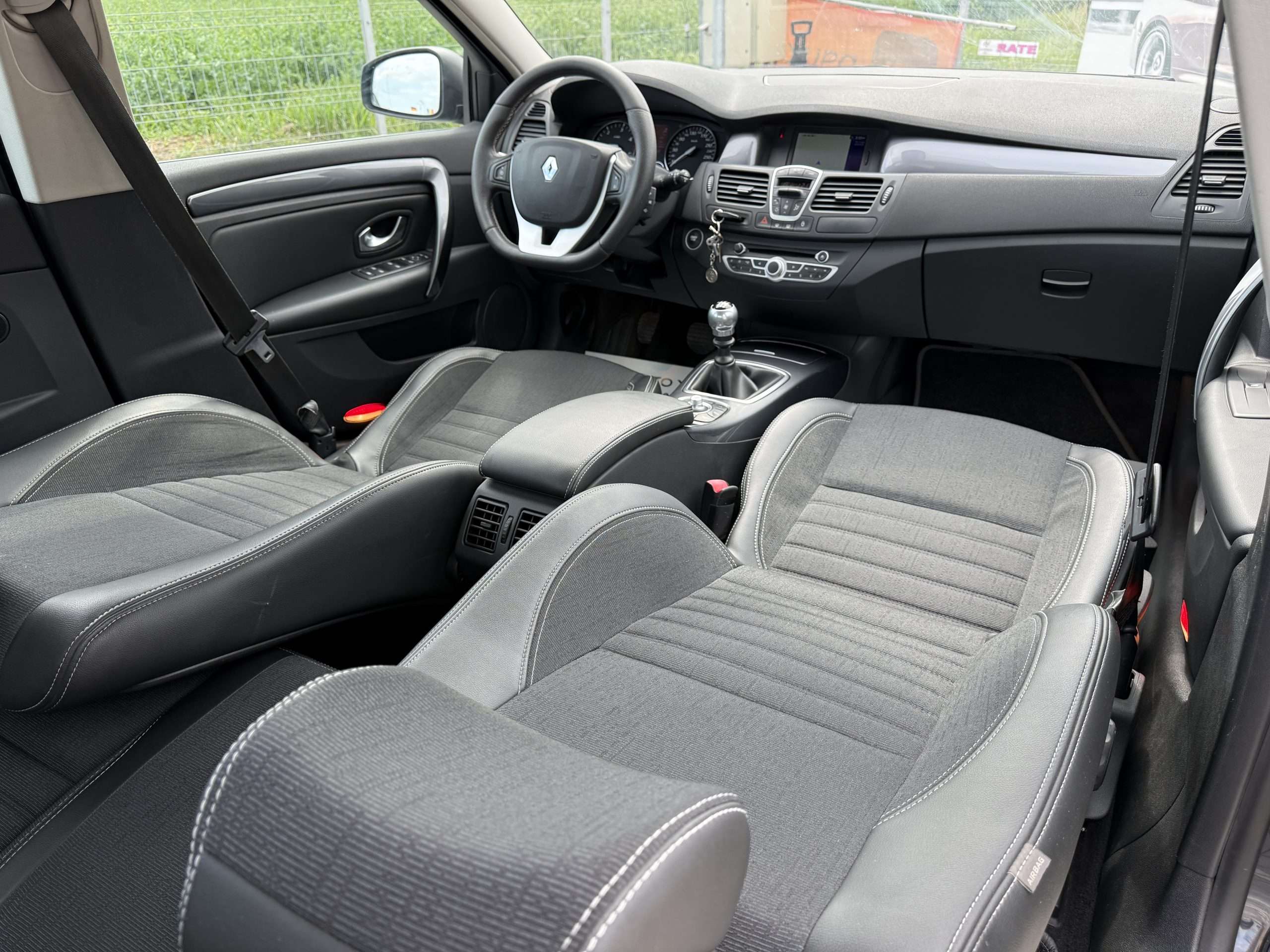 Renault Laguna 1.5dCI 110CP 09/2010 Euro5 Nav clima piele stare impecabila import Austria!
