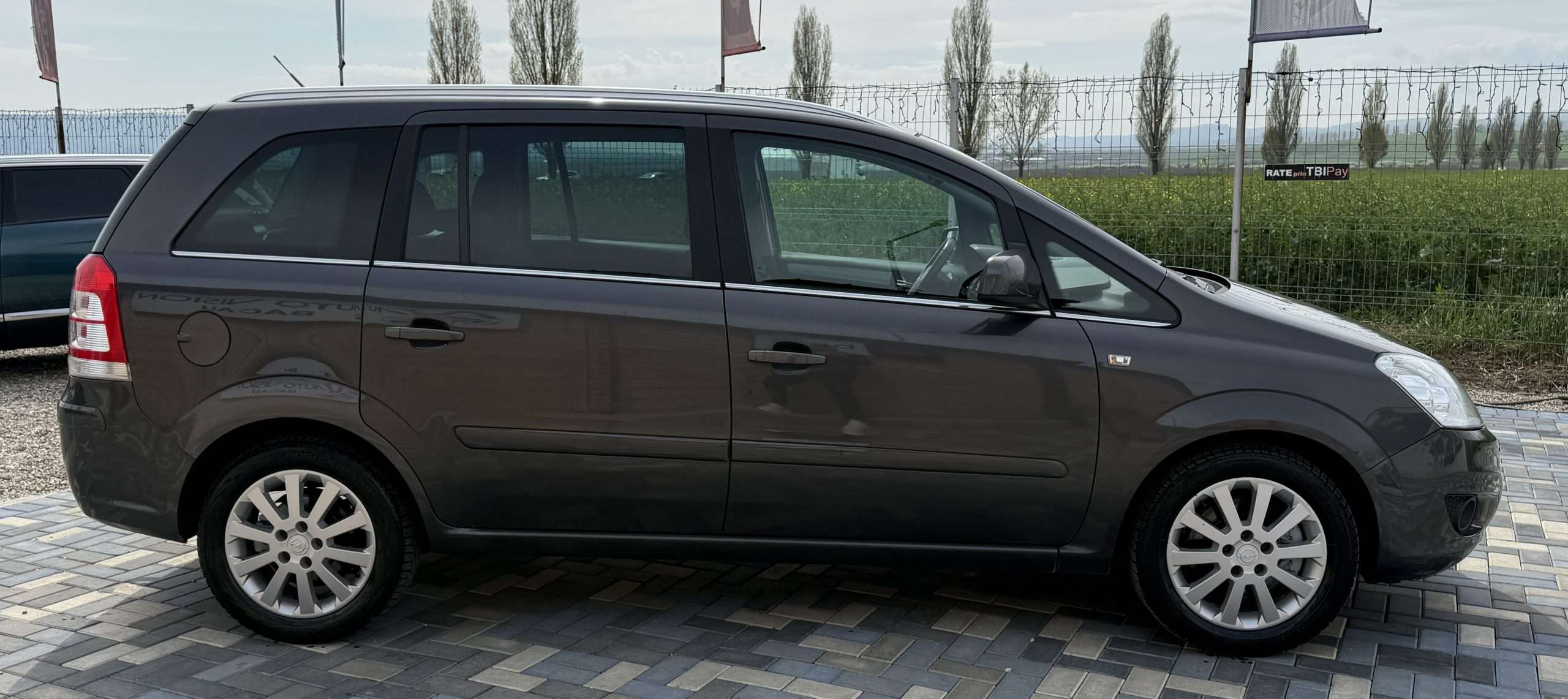 Opel Zafira EcoFlex 1.7CDTi 125CP 09/2011 E5 7 LOCURI NAV AC Import Germania!