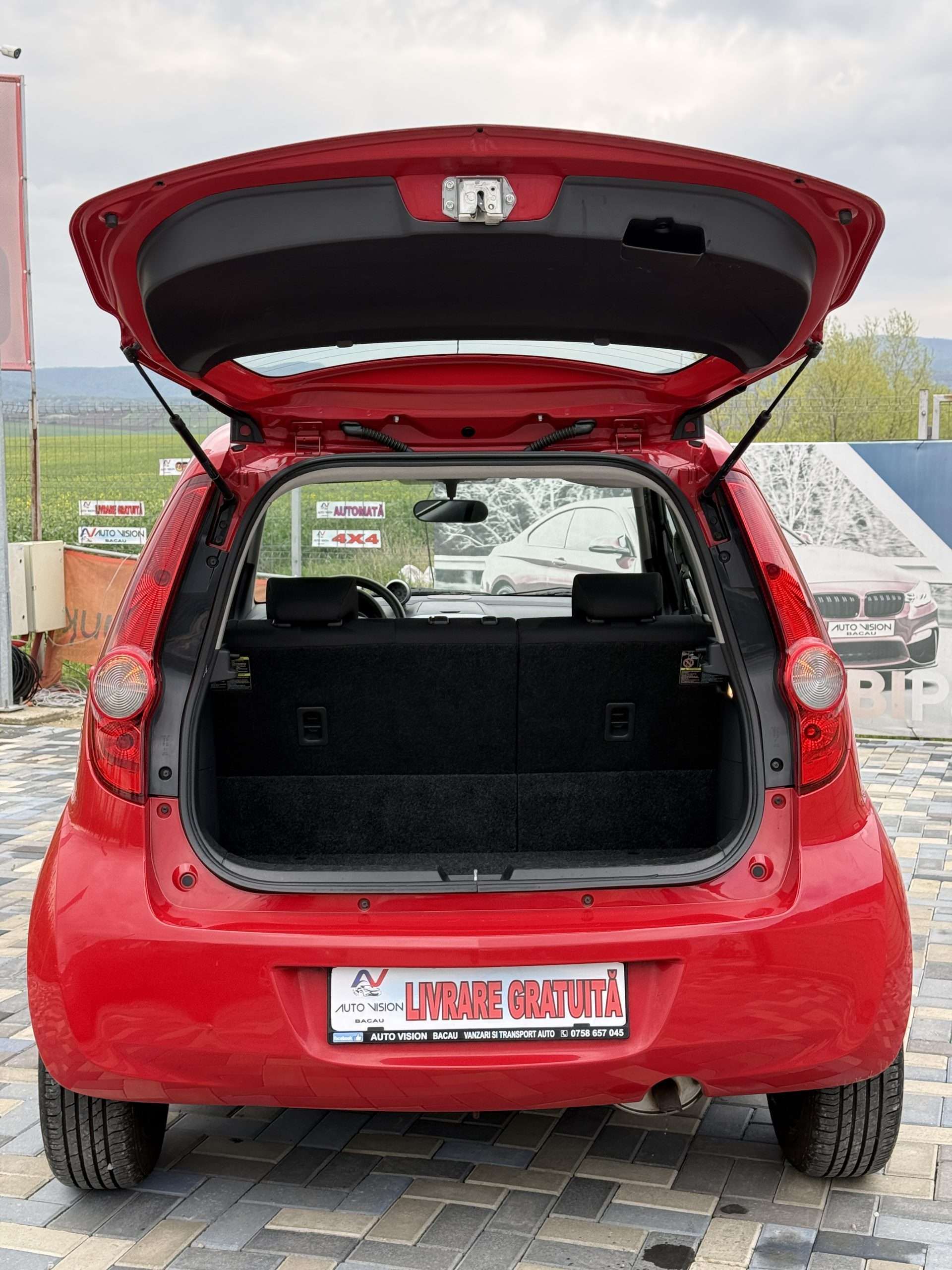 Opel Agila 1.0 Benzina facelift 65Cp 08/2010 Ac MP3 Anvelope vara/iarna Km reali 103.944 import Austria!