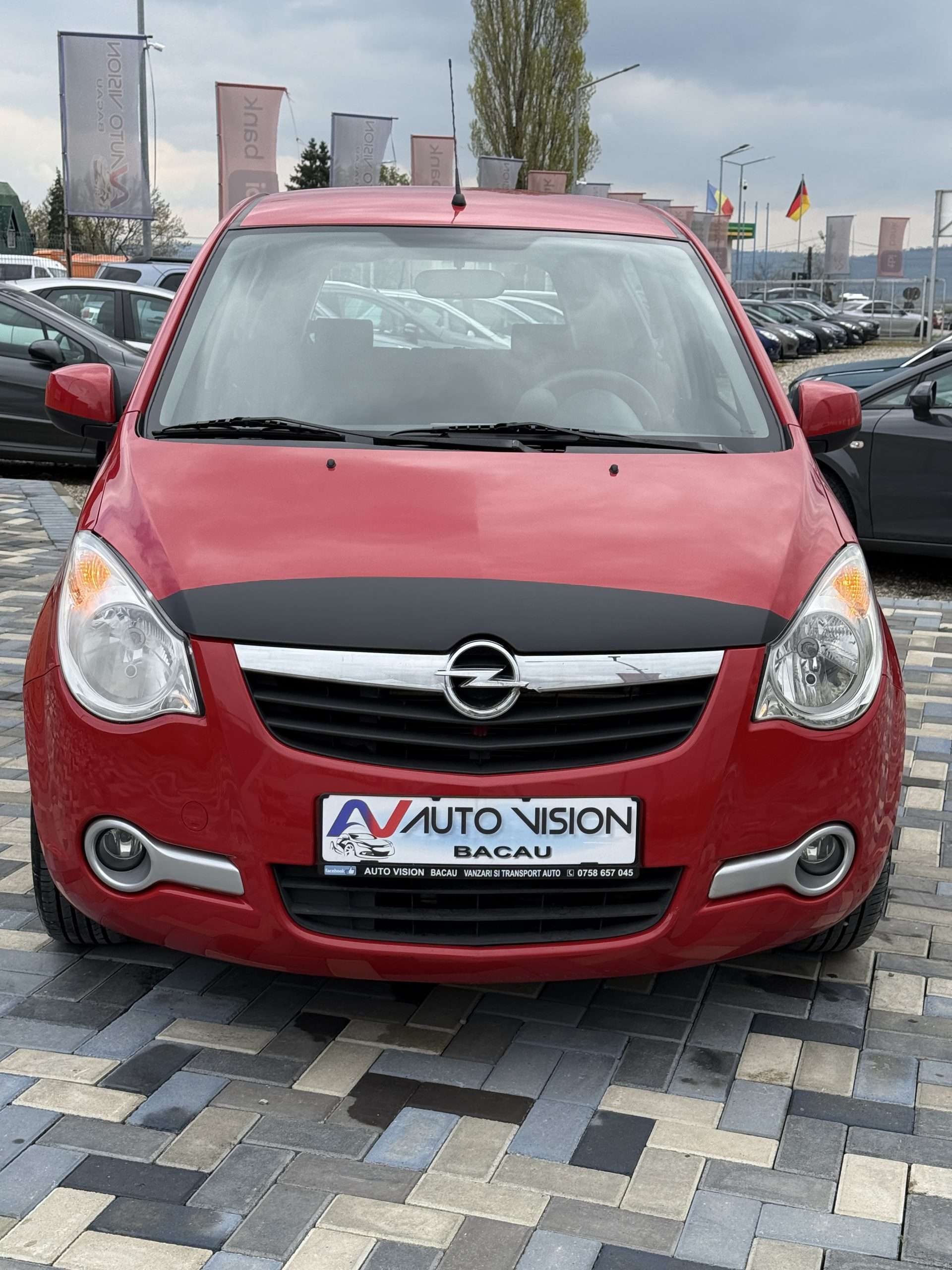 Opel Agila 1.0 Benzina facelift 65Cp 08/2010 Ac MP3 Anvelope vara/iarna Km reali 103.944 import Austria!