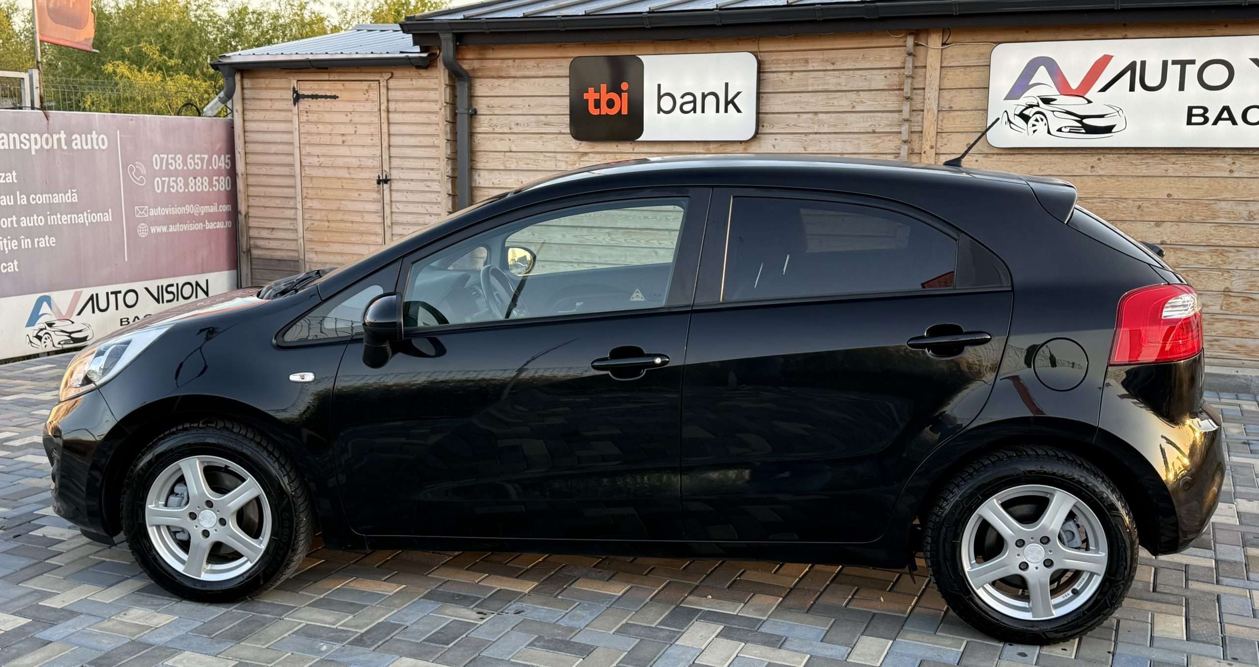 Kia Rio 1.4 Benzina 109 Cp 10/2014 EURO5 Clima 6+1 trepte km reali Import Germania!