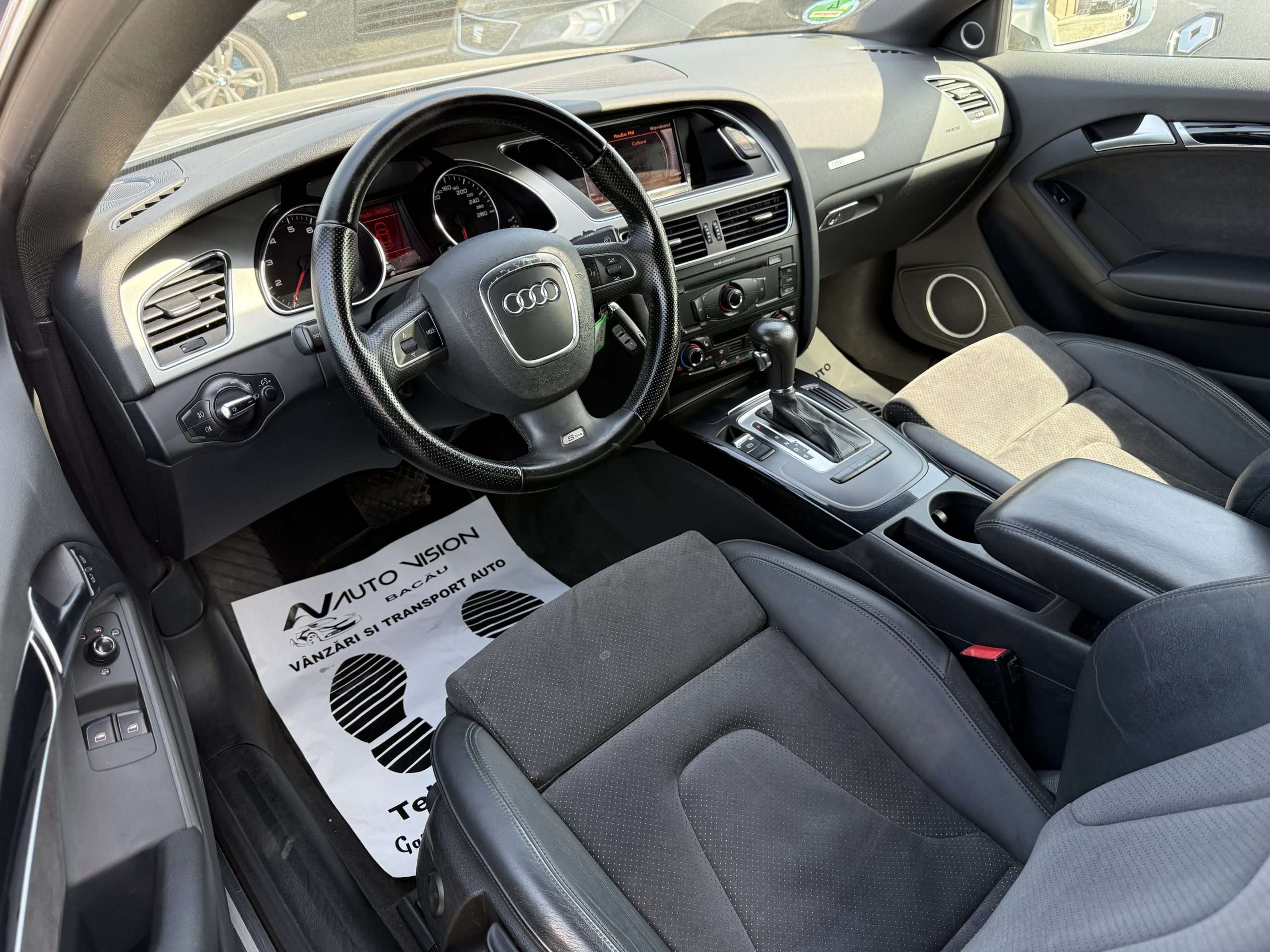 Audi A5 Coupe S-line 2.0Tfsi 180CP 07/2011 Cutie automata Km reali Euro5 Nav LED Import Germania!