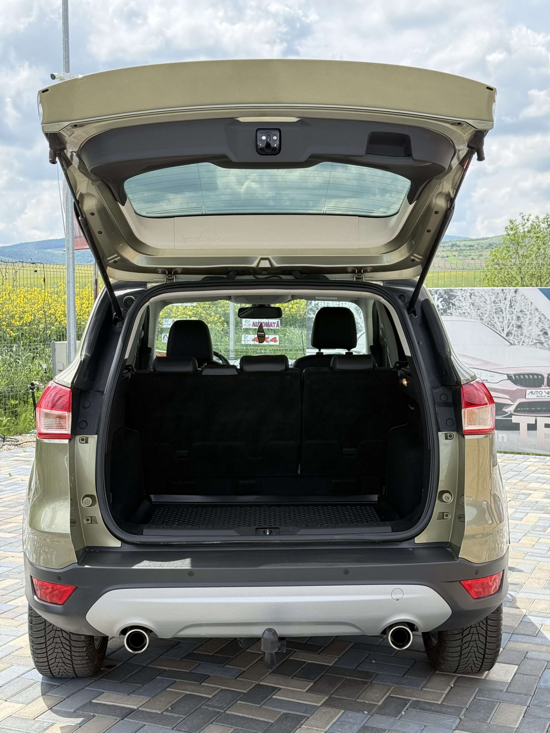 Ford Kuga 2.0TDCi Diesel 140CP 4X4 07/2013 EURO5 Cutie AUTOMATA Piele Inmatriculata Romania!