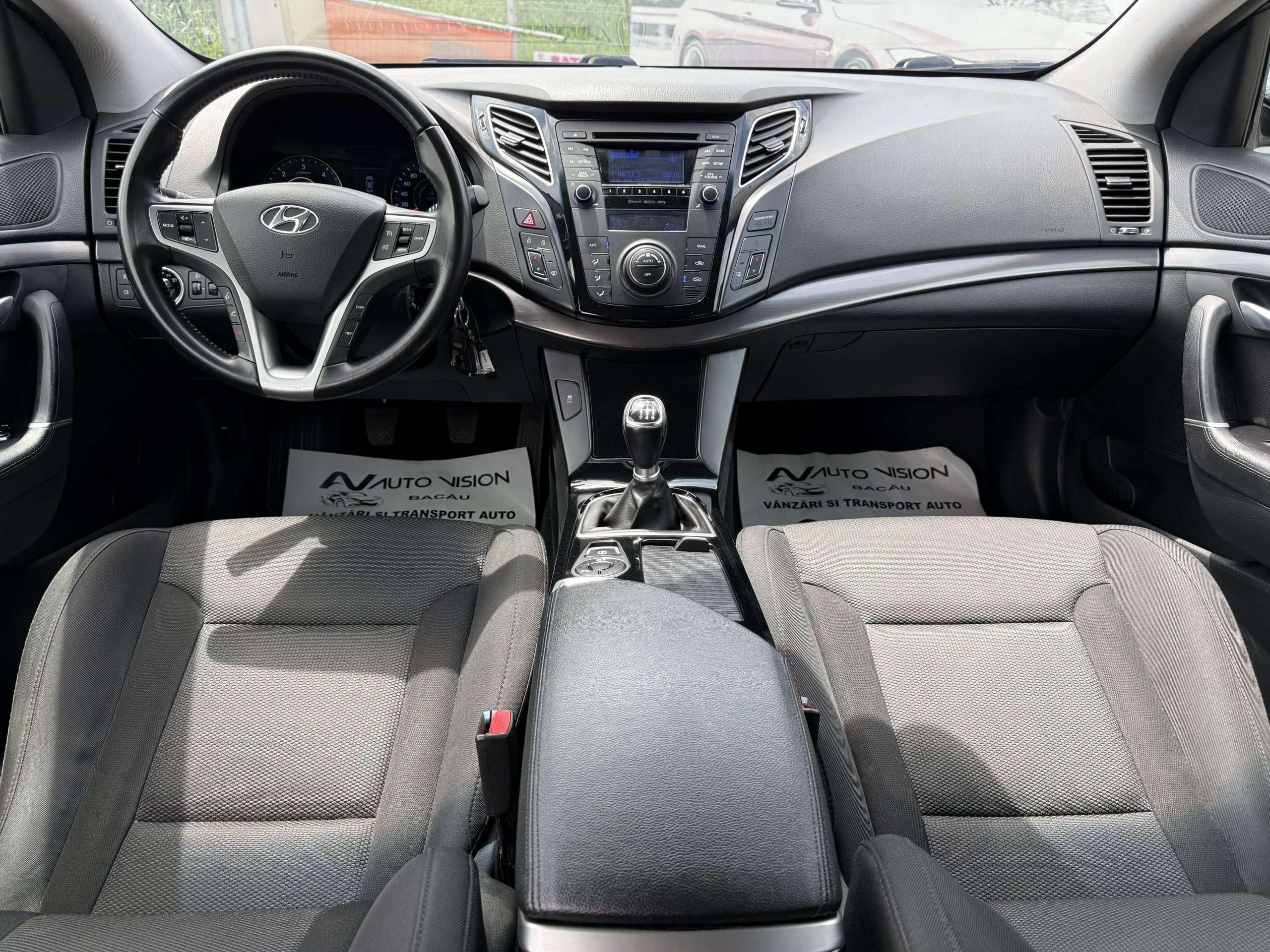Hyundai i40 Break 1.7CRDi kombi diesel 136CP 2013 Euro5 Light/LED import Germania impecabila km reali!