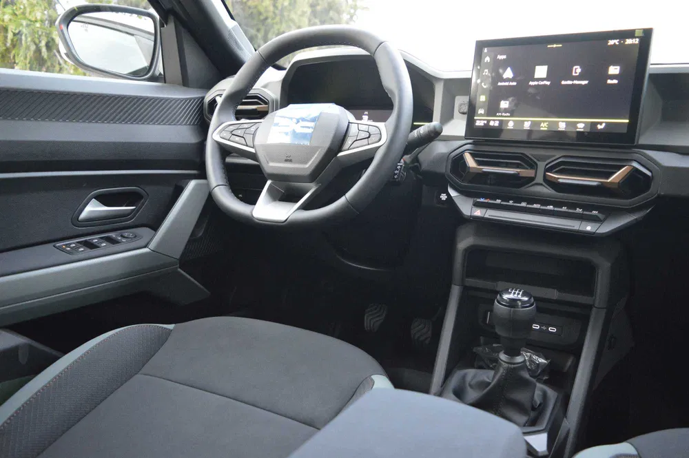 DACIA DUSTER Extreme ECO-G 120CP–BENZINA+GPL 2026 NOU TVA deductibil garantie de producator 3 ani STOC!