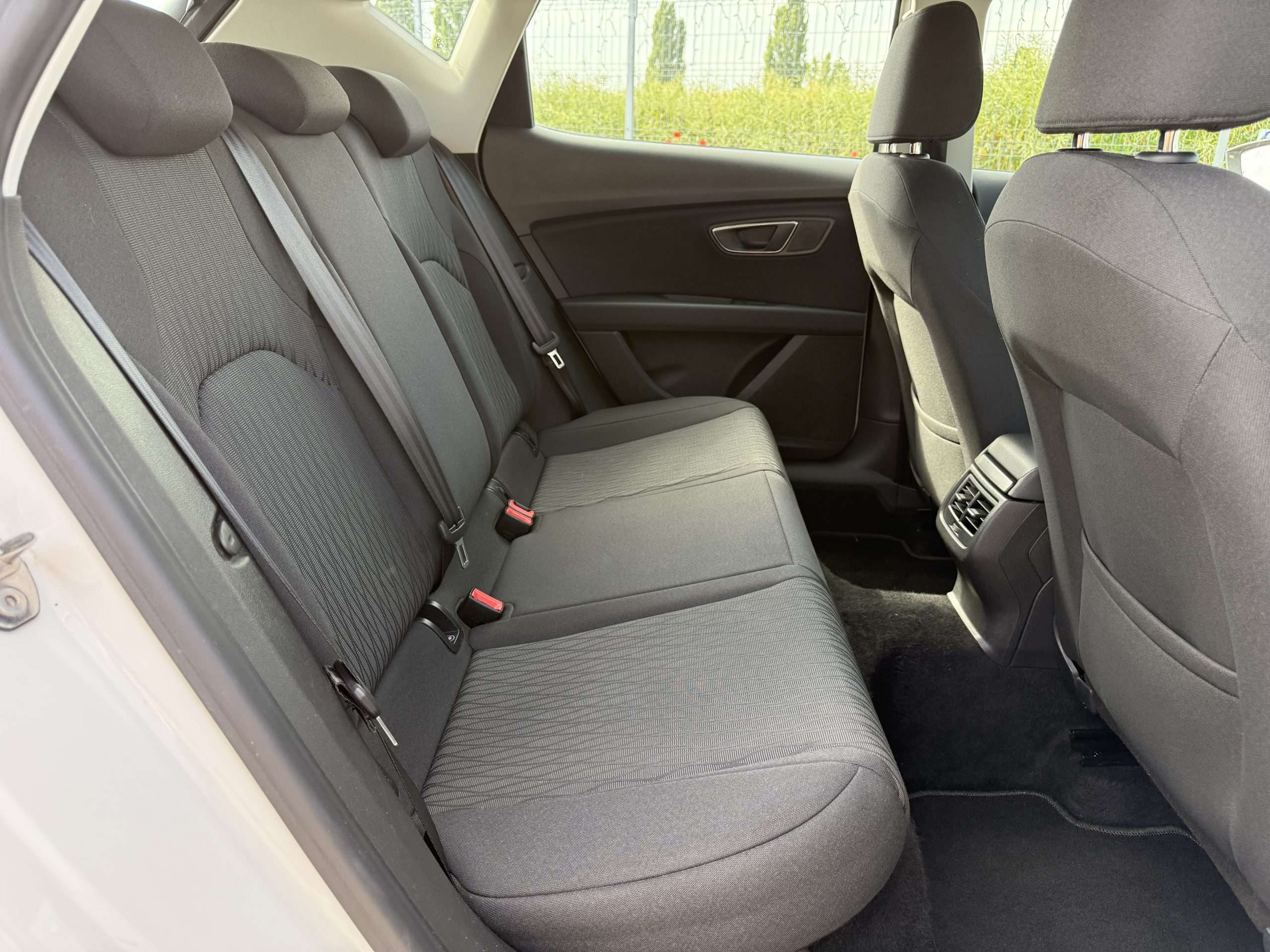 Seat LEON 1.6TDI 110 Cp 2016 EURO6 Clima km reali Import Germania!