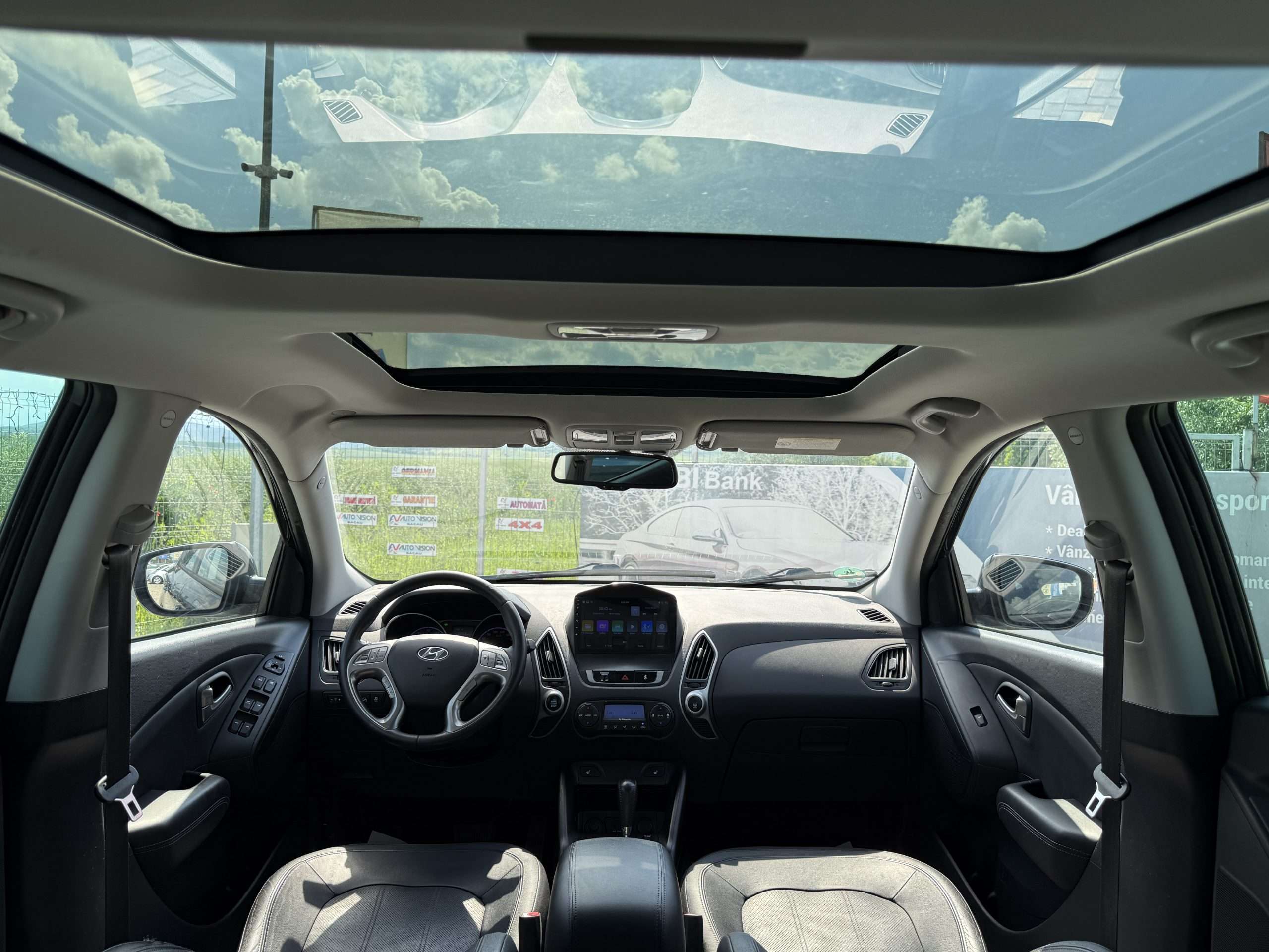 Hyundai iX35 2.0 Benzina 163Cp Cutie AUTOMATA 02/2011 E5 FULL PIELE Panoramic NAV Top Import Germania!