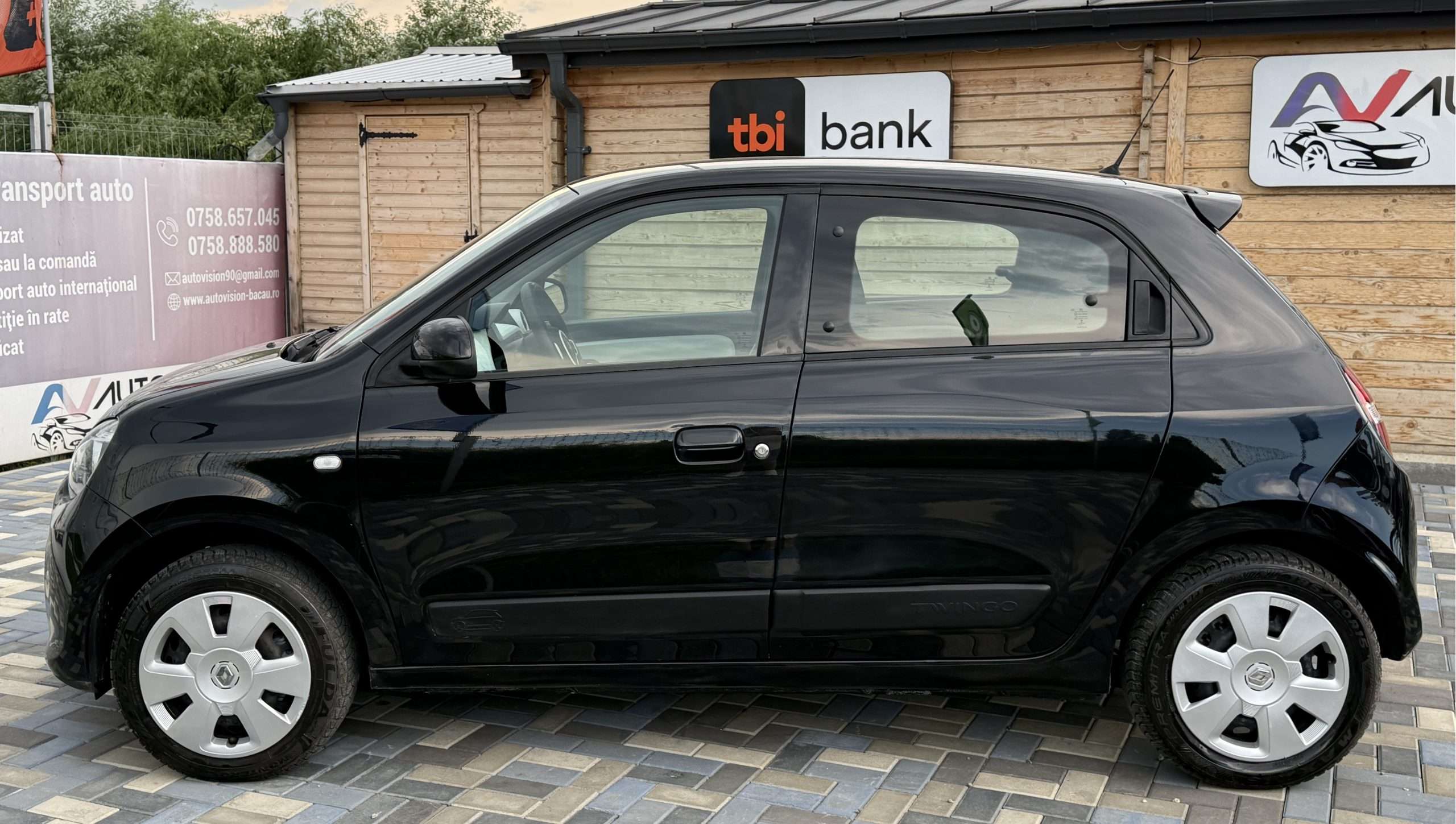 Renault Twingo facelift 0.9 Benzina 90CP 06/2017 Euro6 AC LED 4usi Impecabila Import Germania!