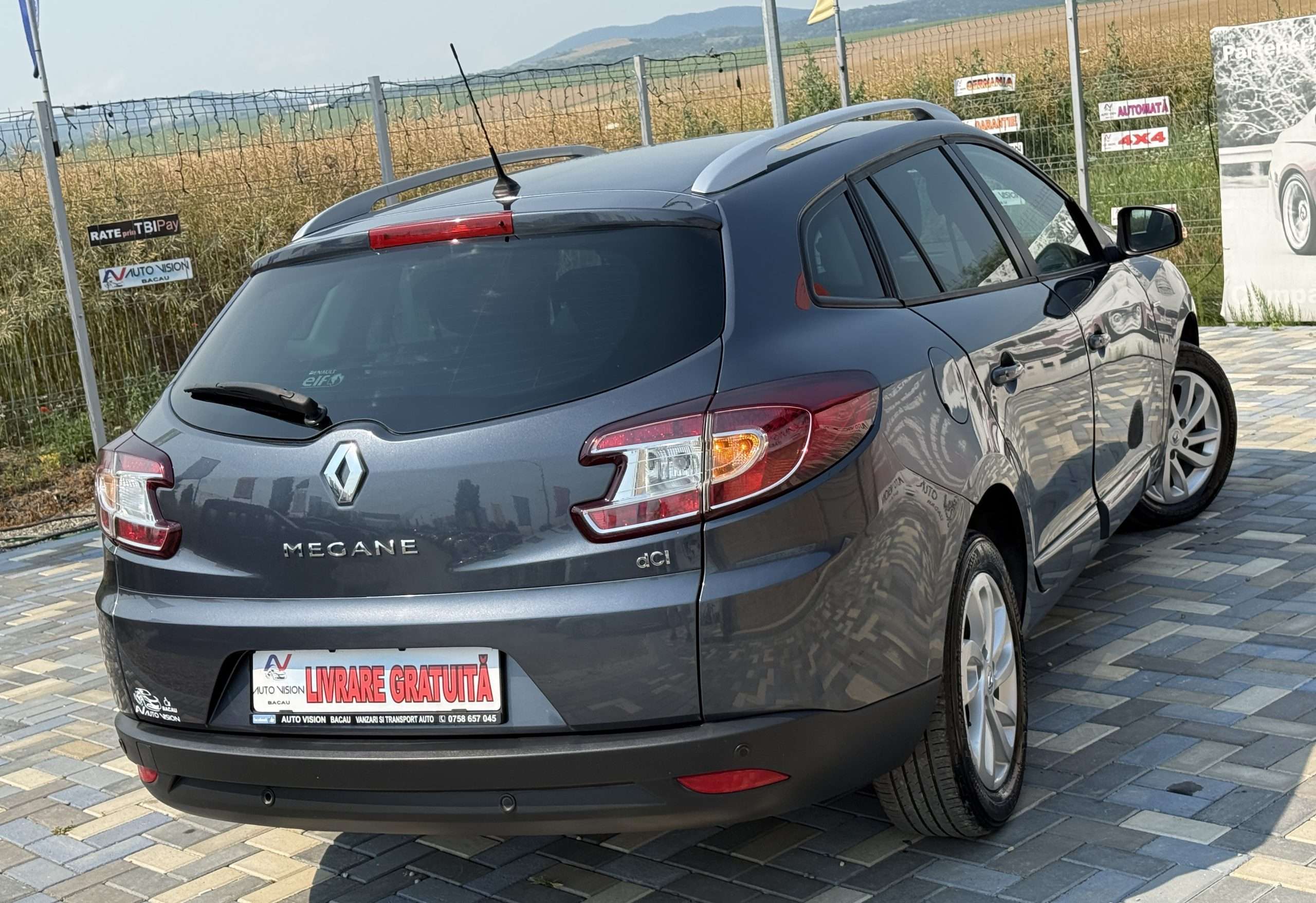 Renault Megane facelift LIMITED 1.5dCI 110CP 12/2016 Euro6 NAV LED Import Germania!
