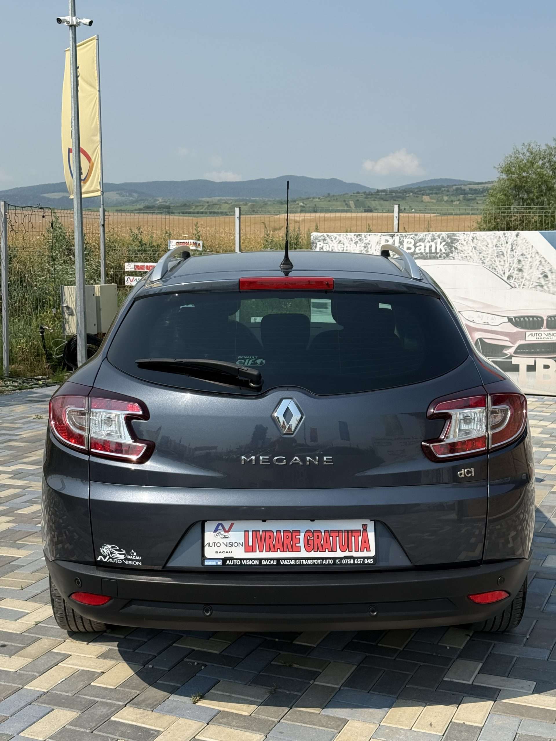 Renault Megane facelift LIMITED 1.5dCI 110CP 12/2016 Euro6 NAV LED Import Germania!