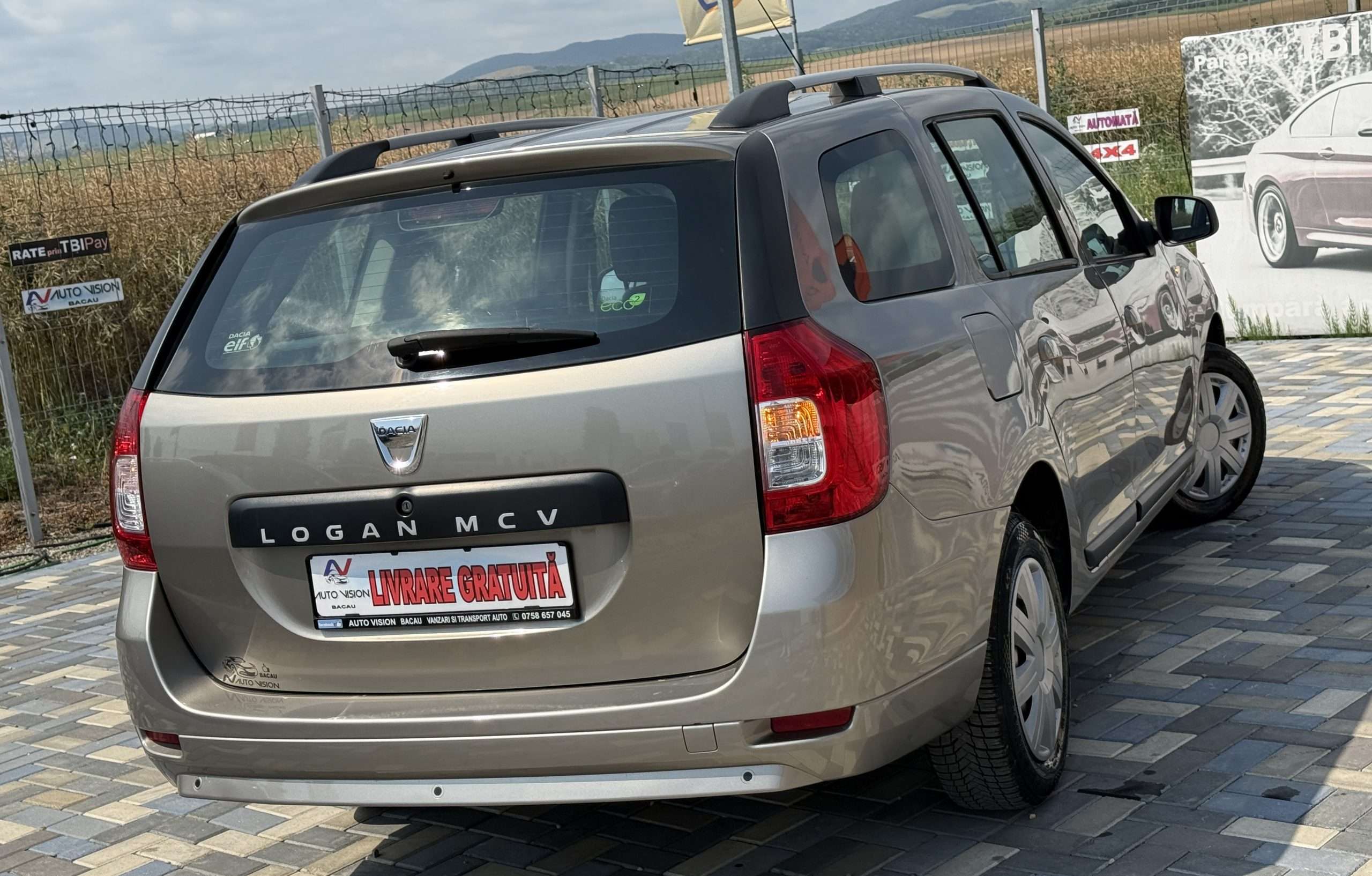 Dacia Logan MCV 0.9 Benzina 90CP 08/2014 EURO5 NAV AC Import Germania!