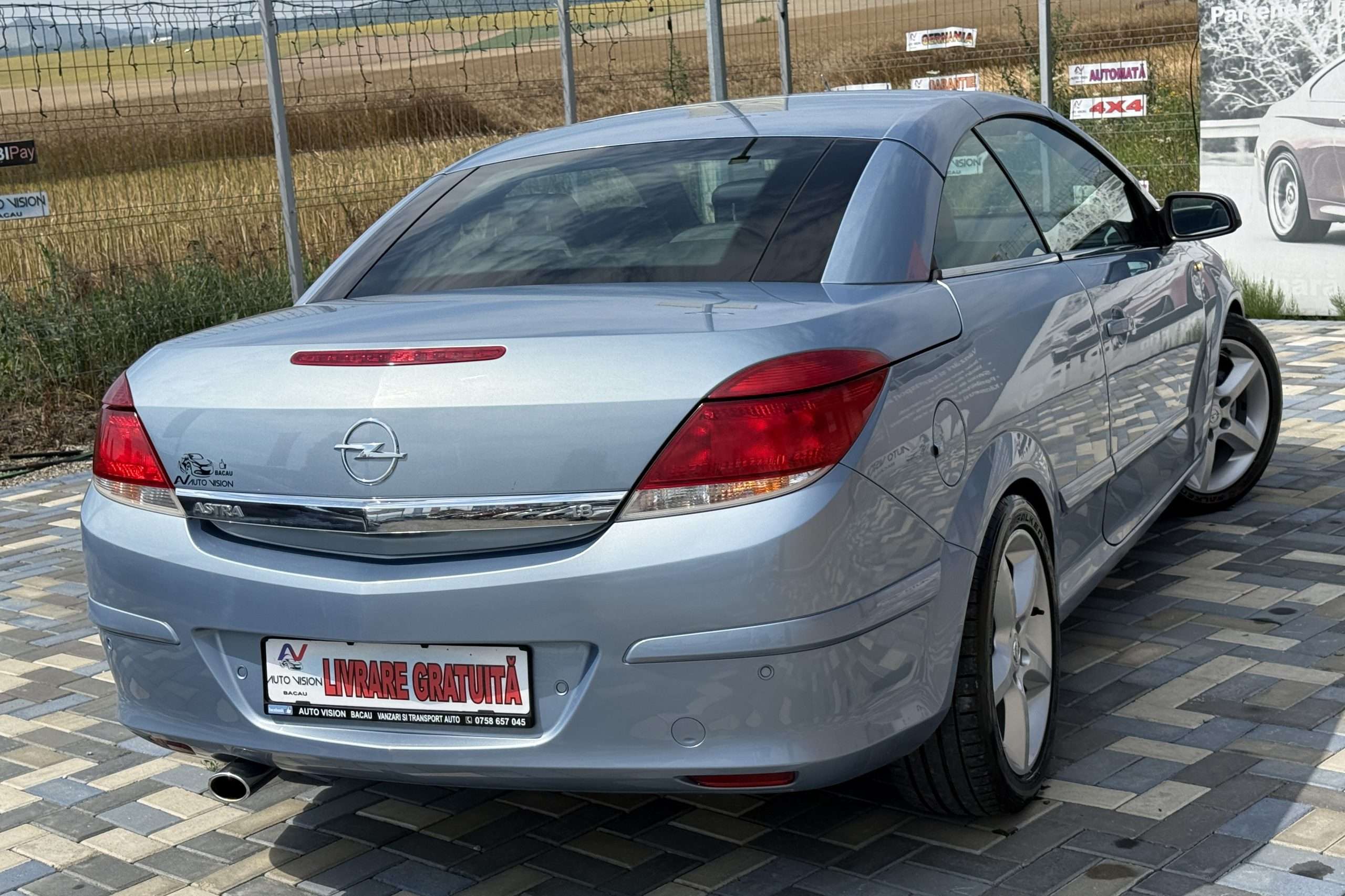 Opel Astra H Coupe Cabrio 1.8Benzina 140CP 05/2007 Full piele Km reali 144.432 Import Germania!
