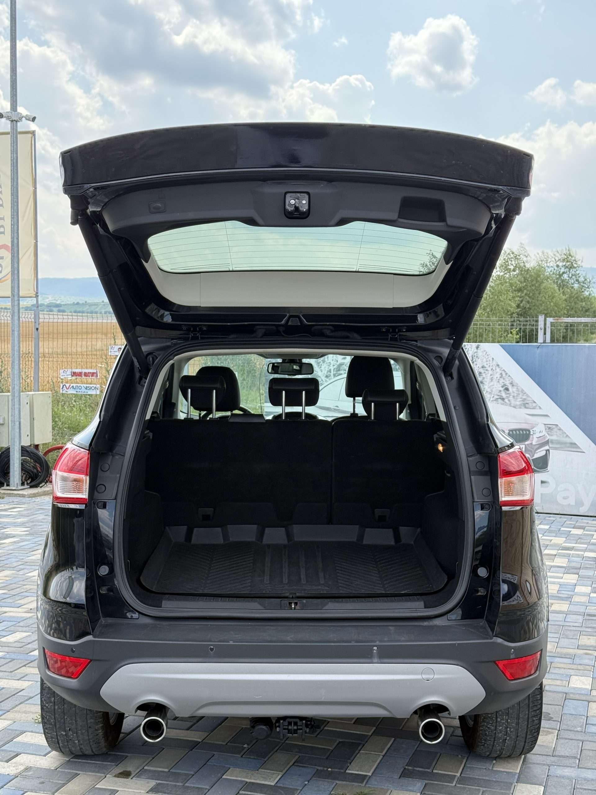Ford Kuga 2.0 Diesel 150CP 4X4 TITANIUM 03/2015 E6 Import Germania!
