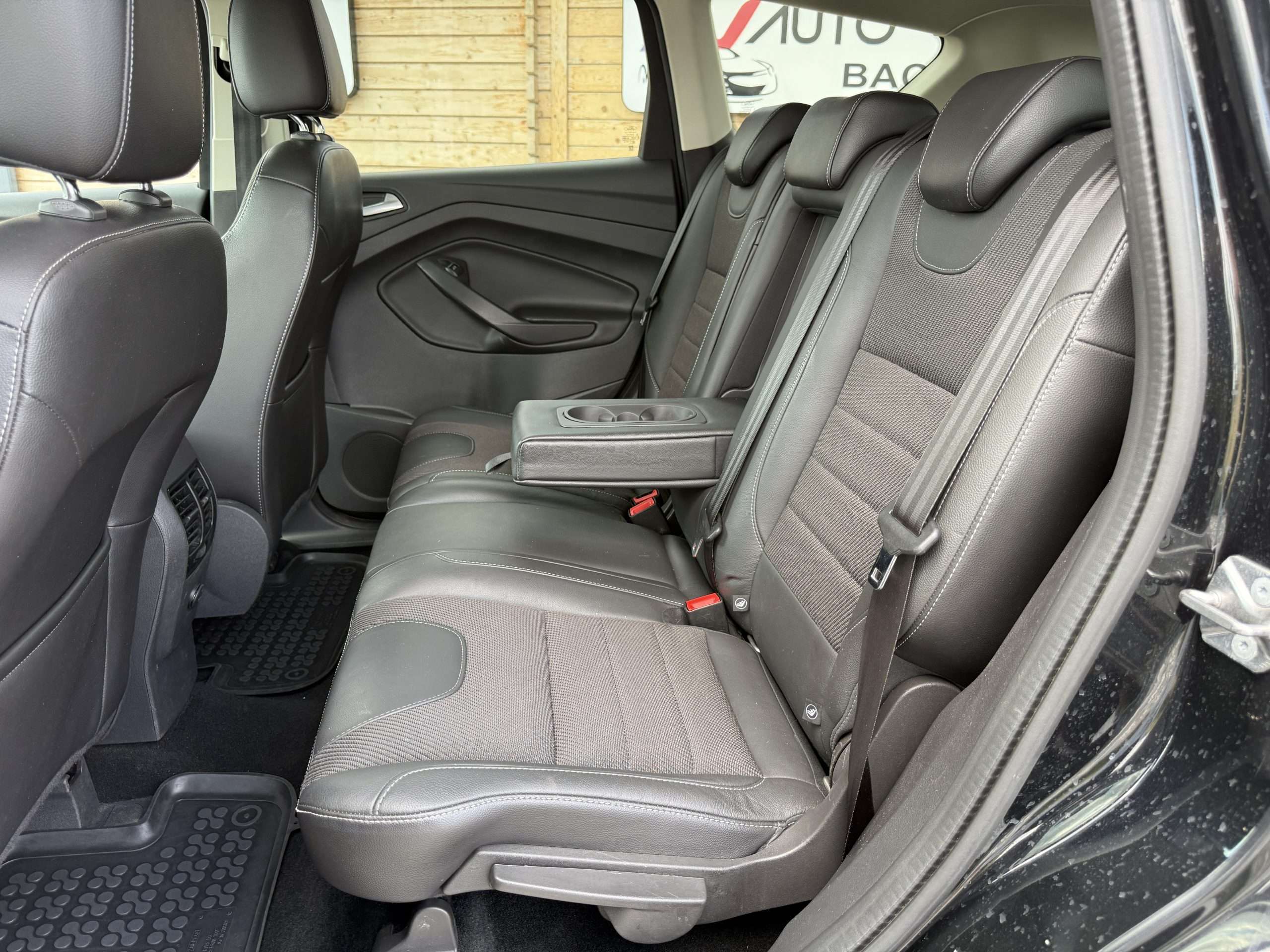 Ford Kuga 2.0 Diesel 150CP 4X4 TITANIUM 03/2015 E6 Import Germania!