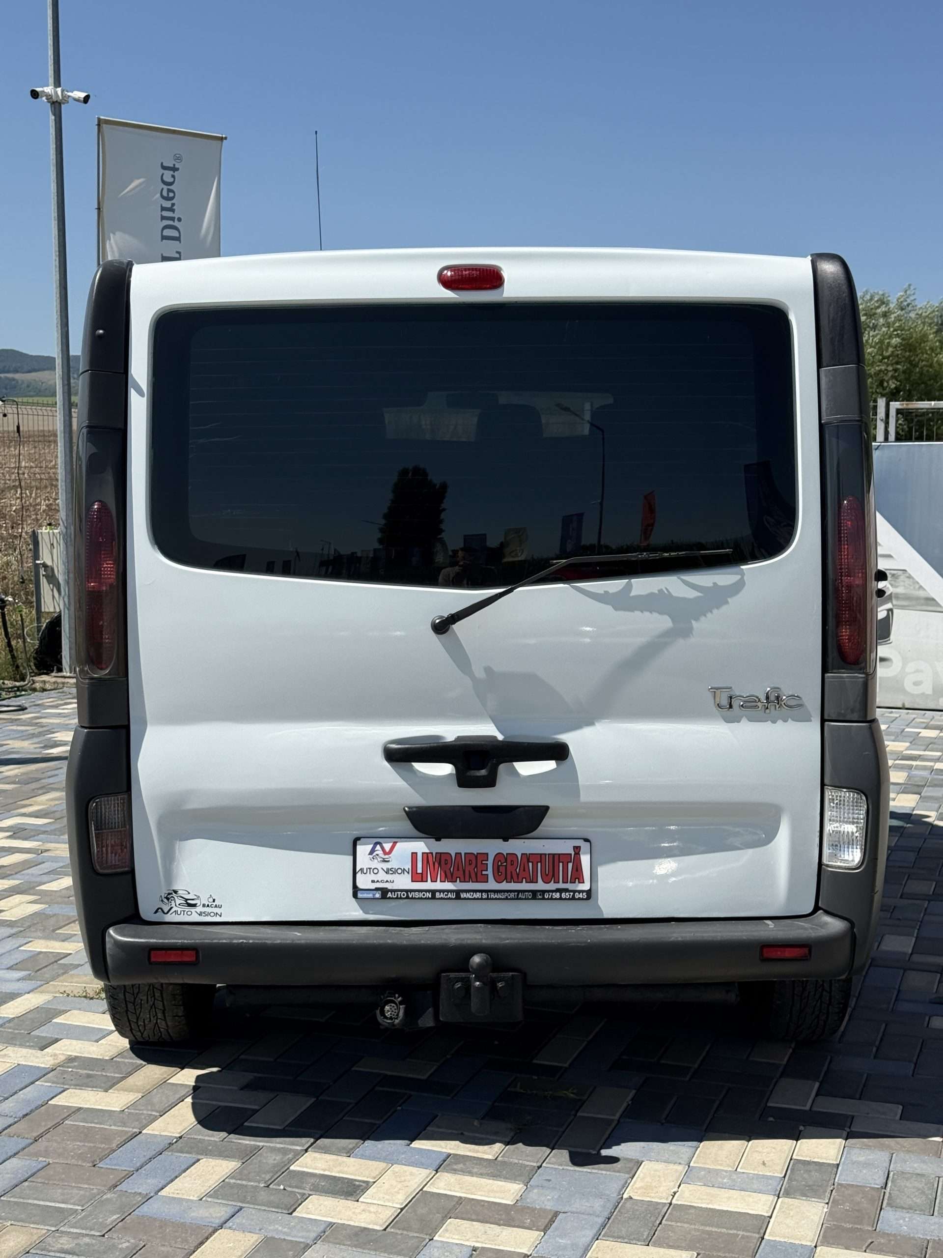 Renault Trafic 1.9 Dci Diesel 101CP 10/2005 6+1 trepte AC Compet functional Import Germania!