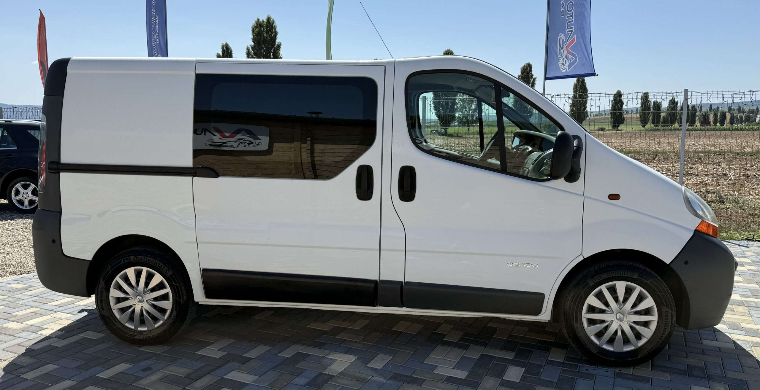 Renault Trafic 1.9 Dci Diesel 101CP 10/2005 6+1 trepte AC Compet functional Import Germania!