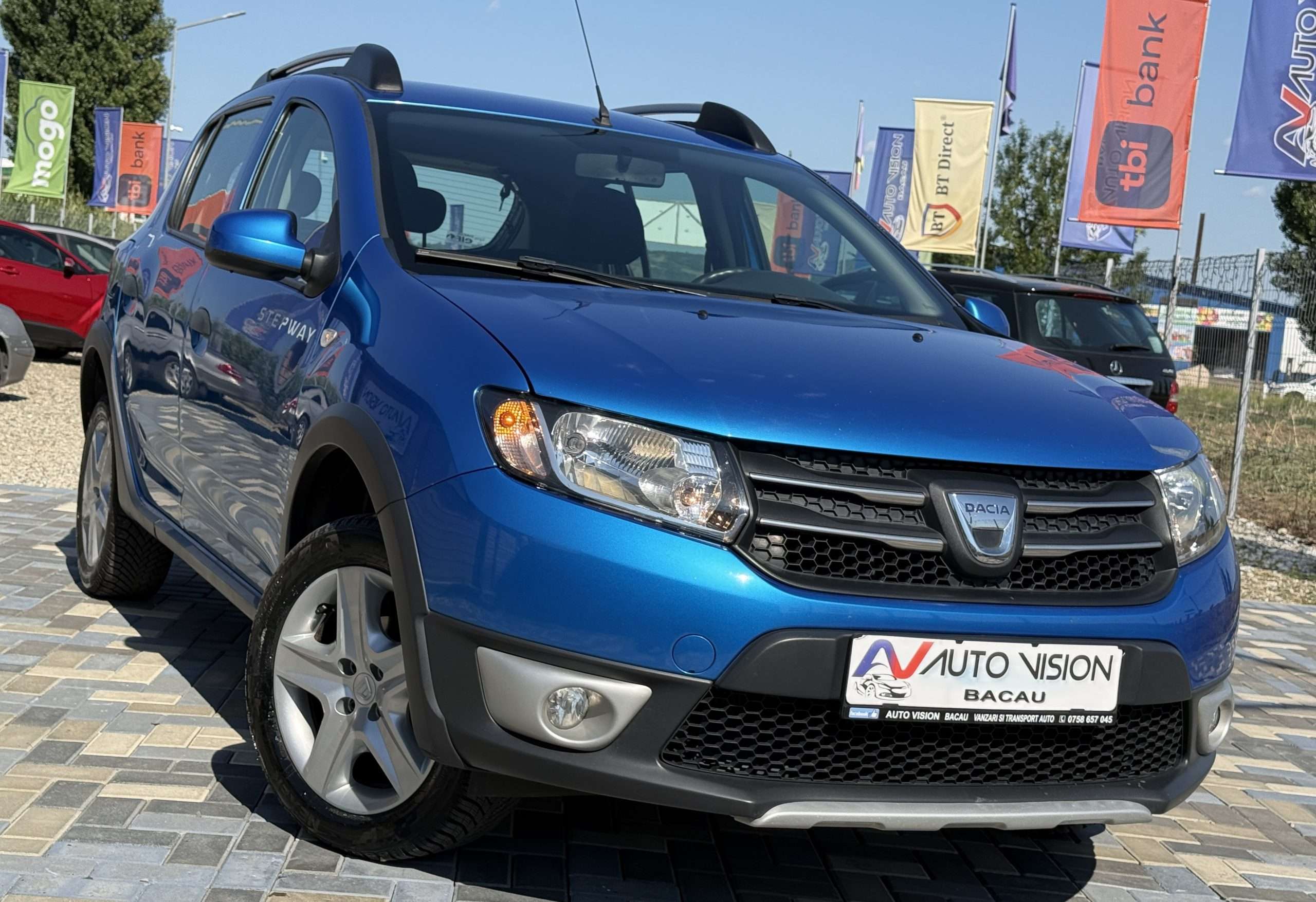 Dacia Sandero Stepway 0.9 Tce 90Cp 05/2015 Euro5 AC NAV in stare impecabila import Germania!