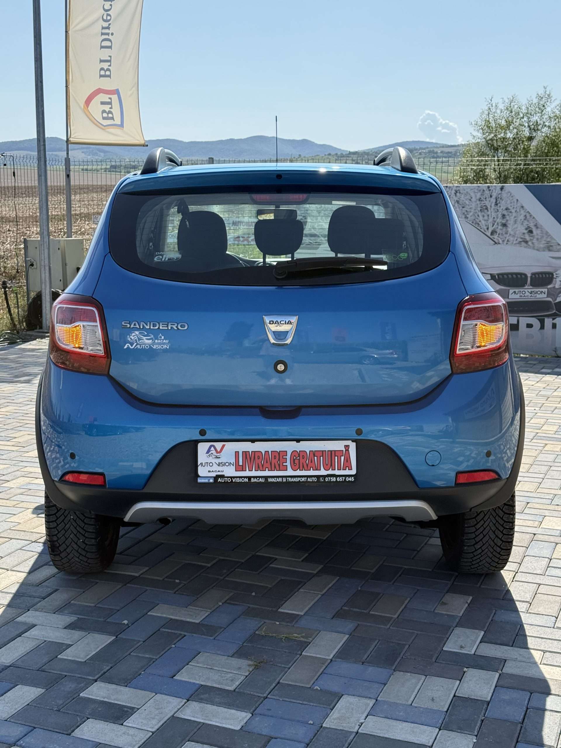 Dacia Sandero Stepway 0.9 Tce 90Cp 05/2015 Euro5 AC NAV in stare impecabila import Germania!