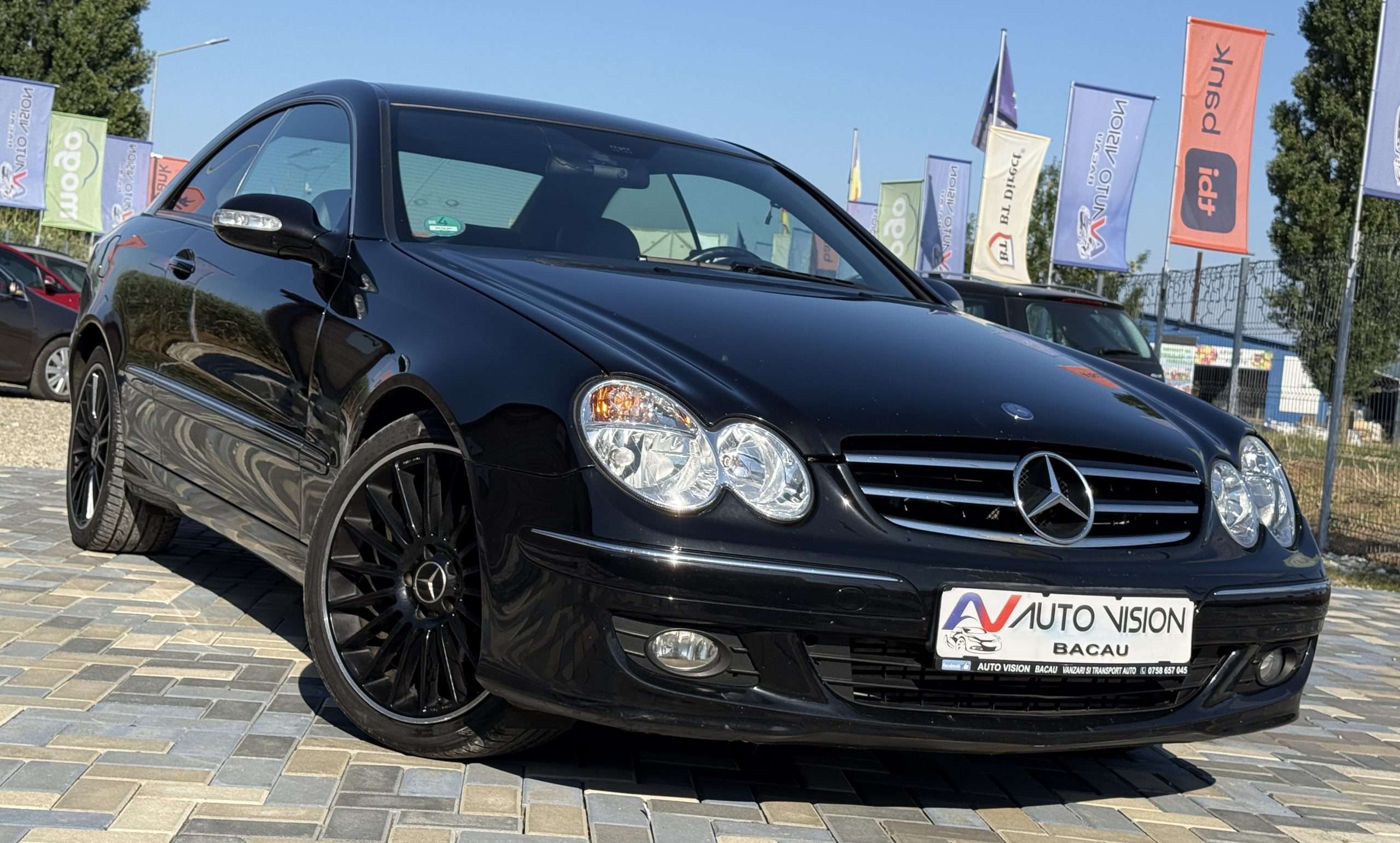 Mercedes-Benz CLK200 Kompressor Avantgarde Coupe 1.8Benzina 163CP 11/2006 Clima NAV Piele Impecabila!