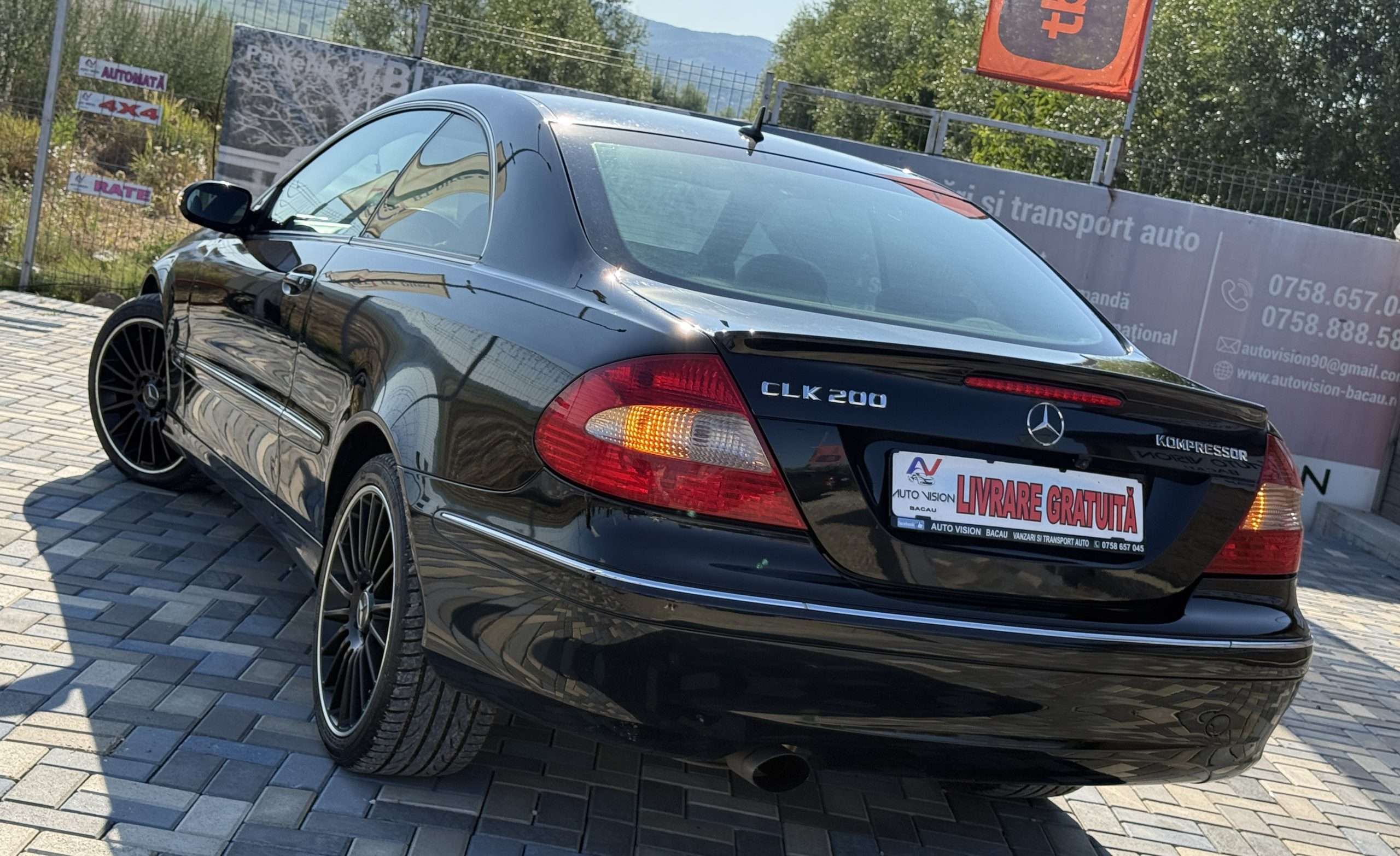 Mercedes-Benz CLK200 Kompressor Avantgarde Coupe 1.8Benzina 163CP 11/2006 Clima NAV Piele Impecabila!